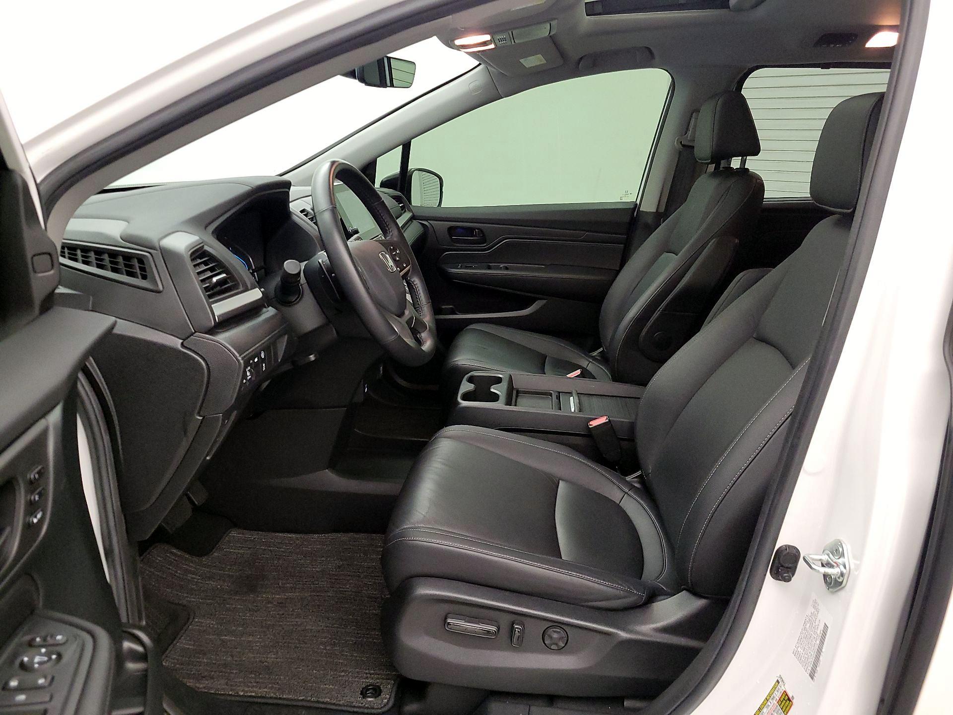 Thumbnail: 2024 Honda Odyssey - 11