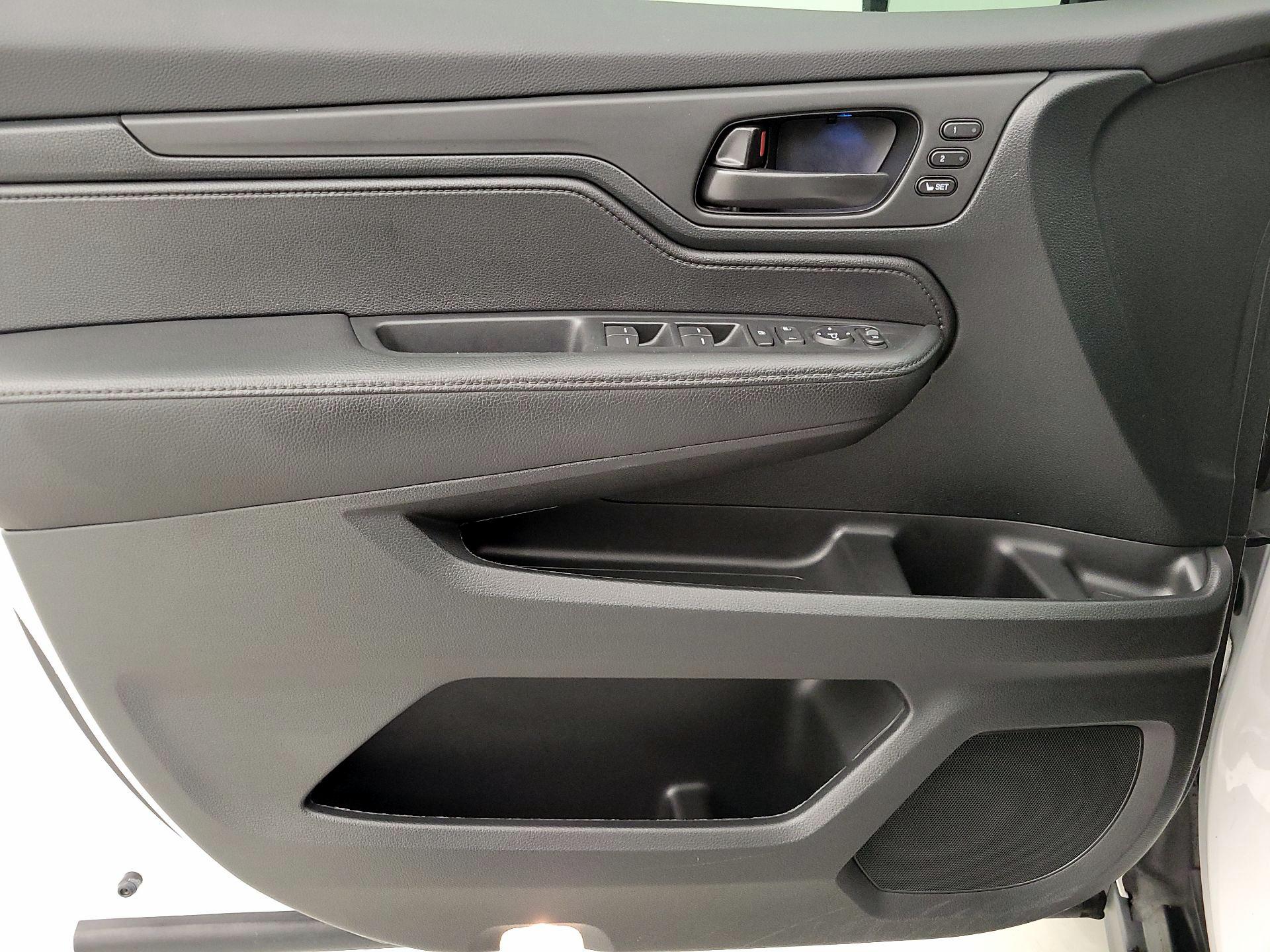 Thumbnail: 2024 Honda Odyssey - 12