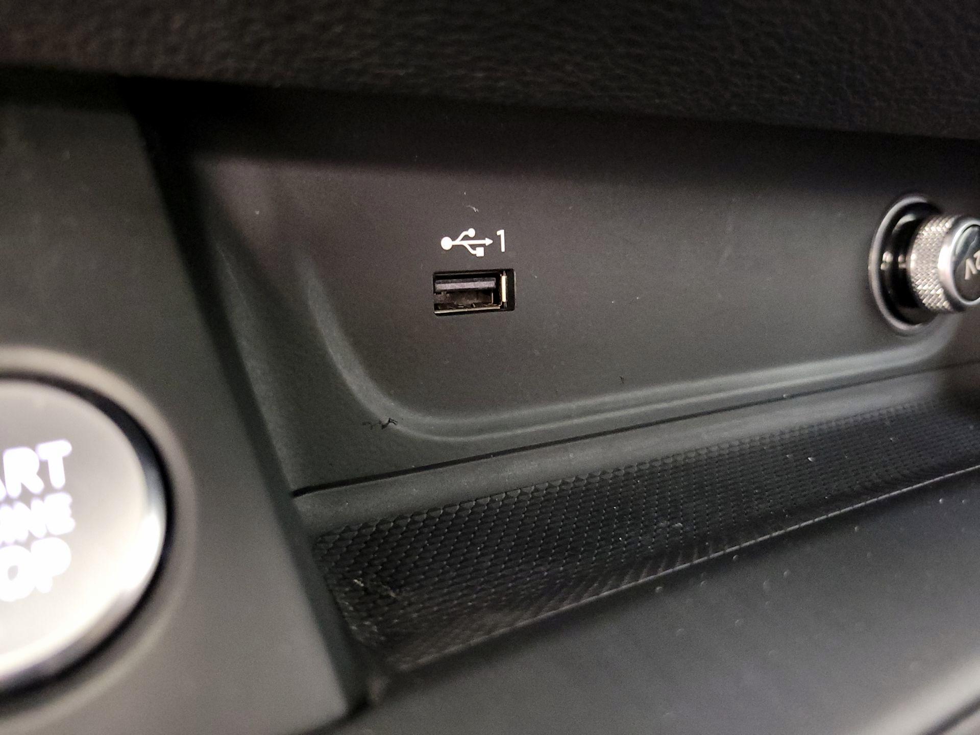 Thumbnail: 2018 Audi A4 - 18