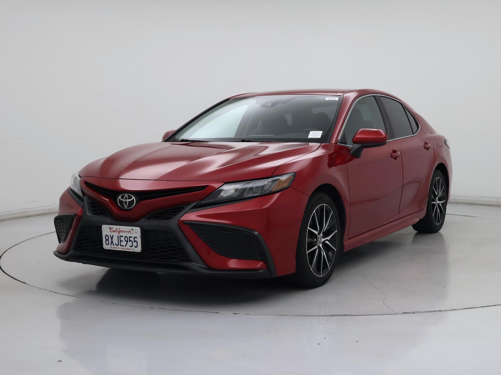 2021 Toyota Camry SE - Photo 5