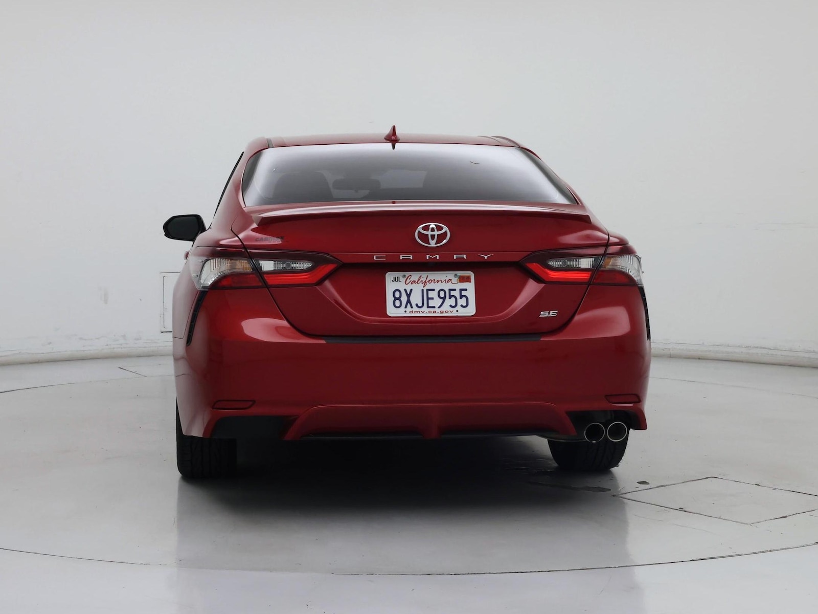 2021 Toyota Camry SE - Photo 7