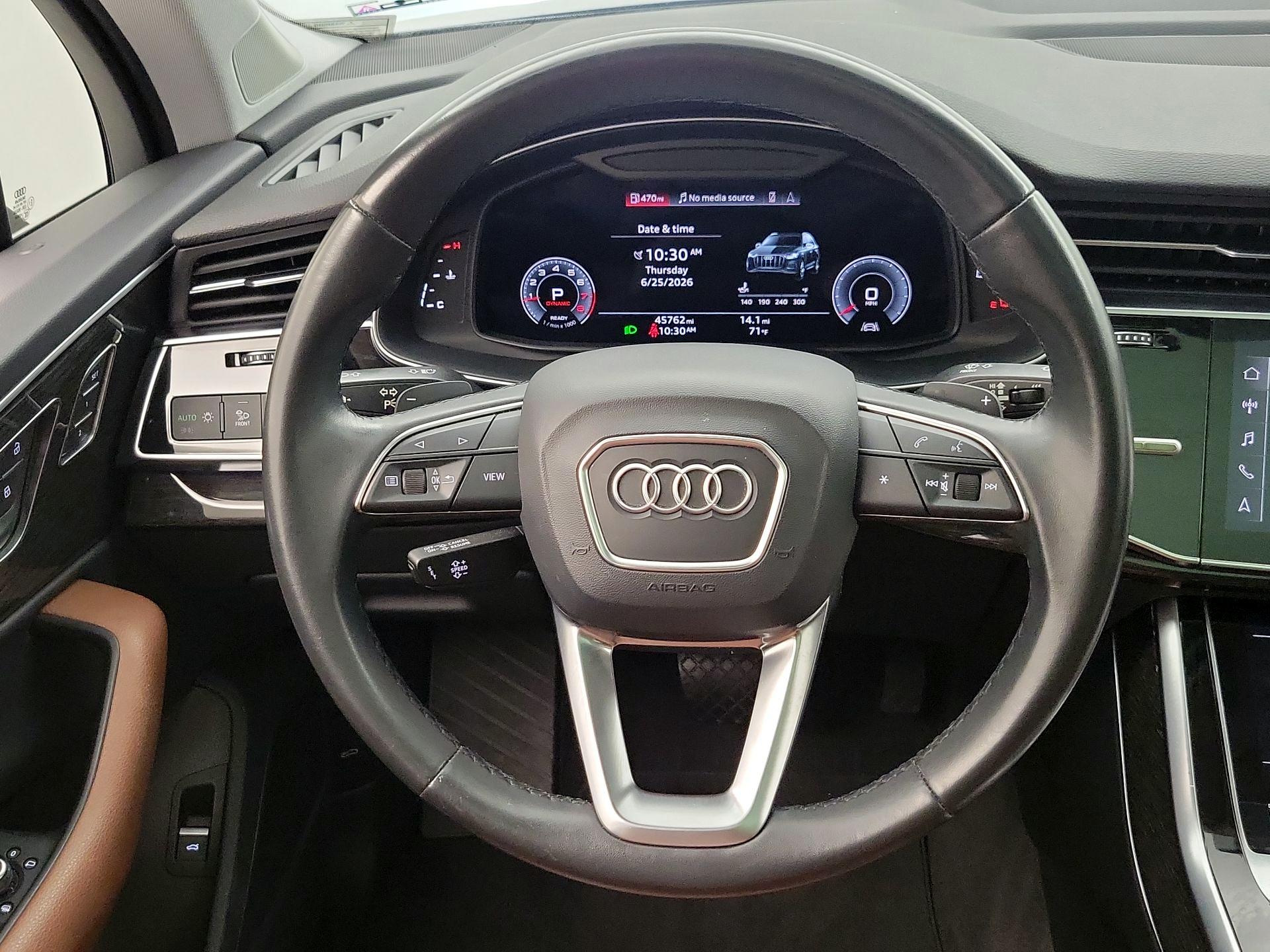 Thumbnail: 2021 Audi Q7 - 10