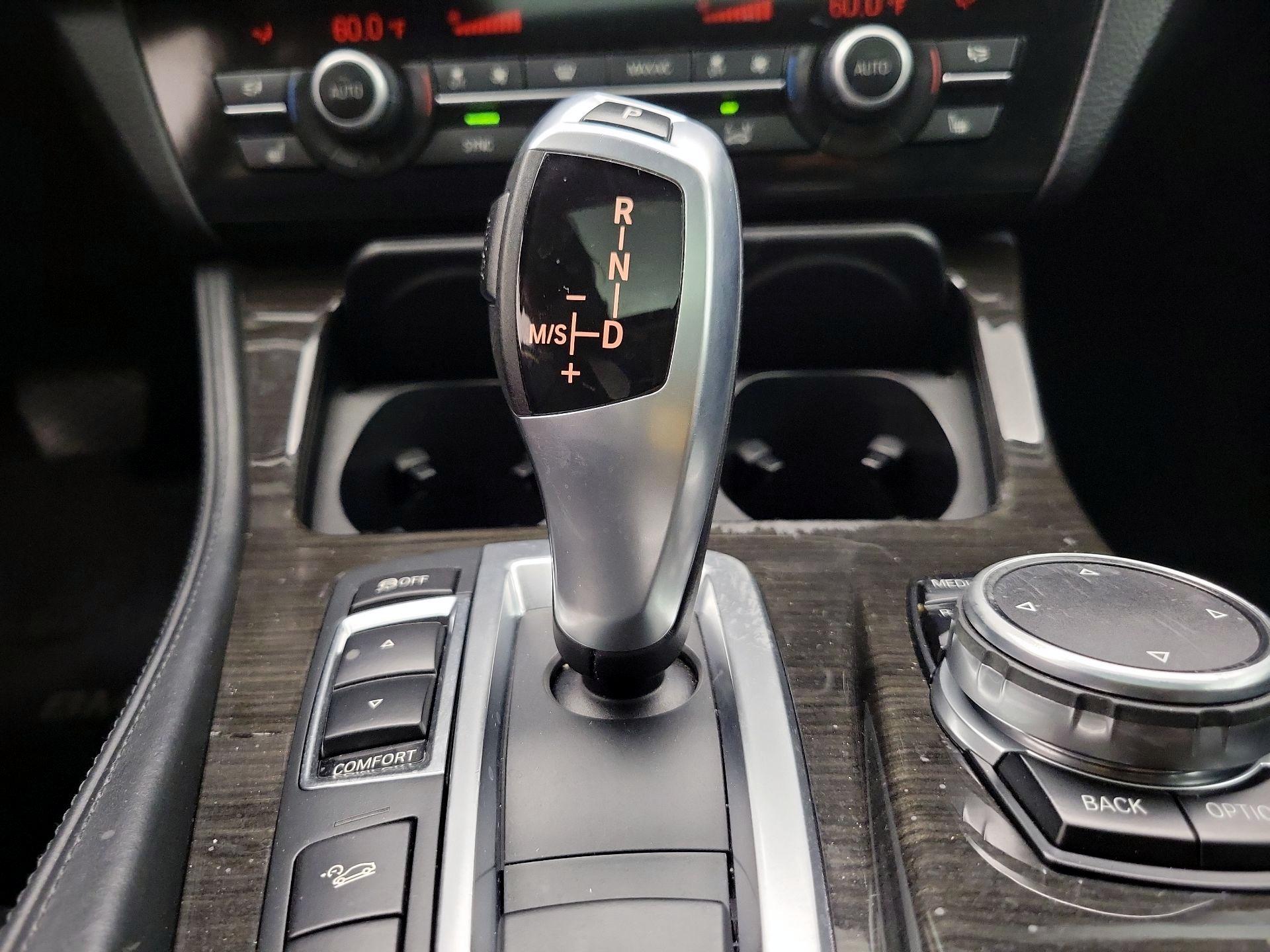 Thumbnail: 2015 BMW 5 Series - 18