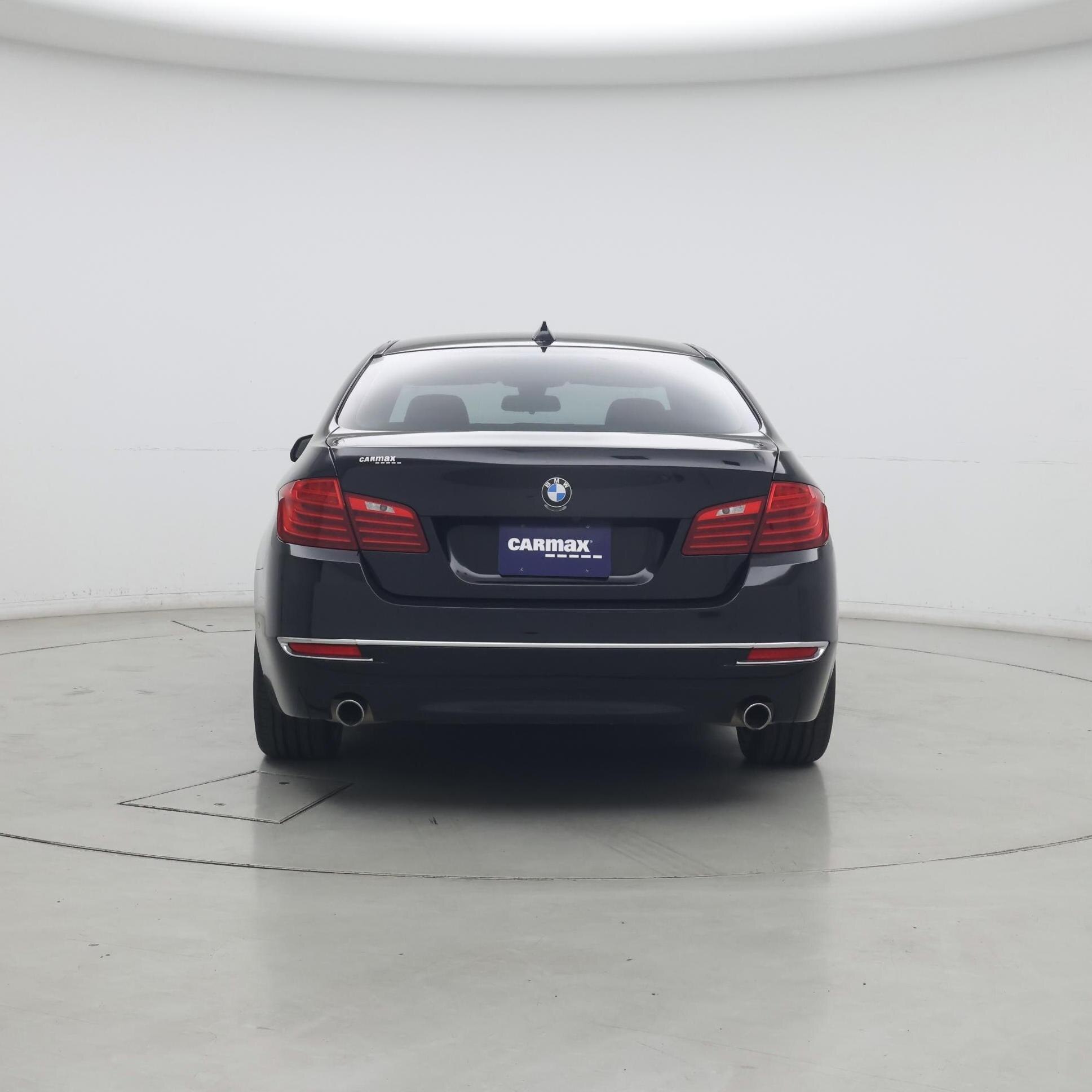 Thumbnail: 2015 BMW 5 Series - 6