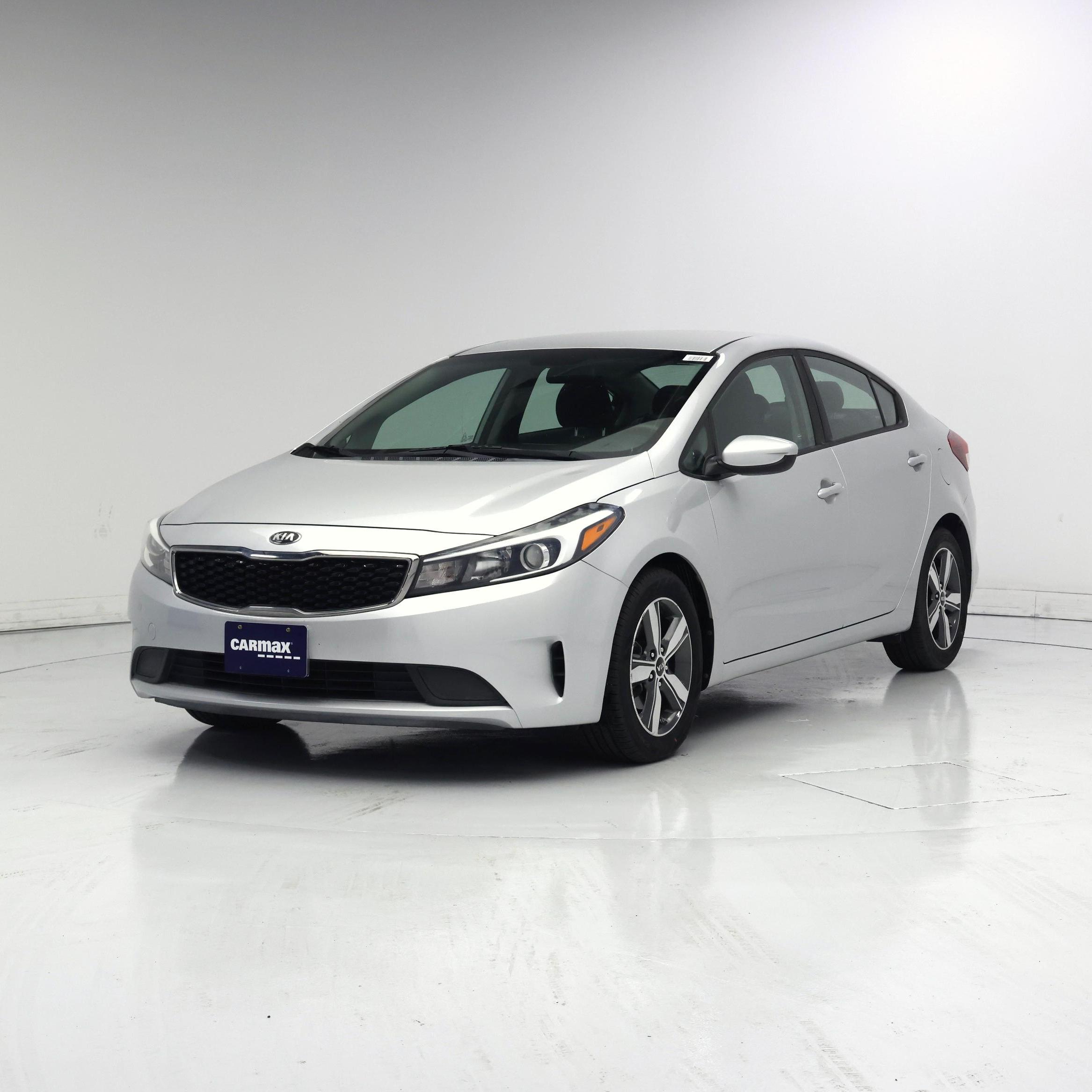 Thumbnail: 2018 Kia Forte - 4