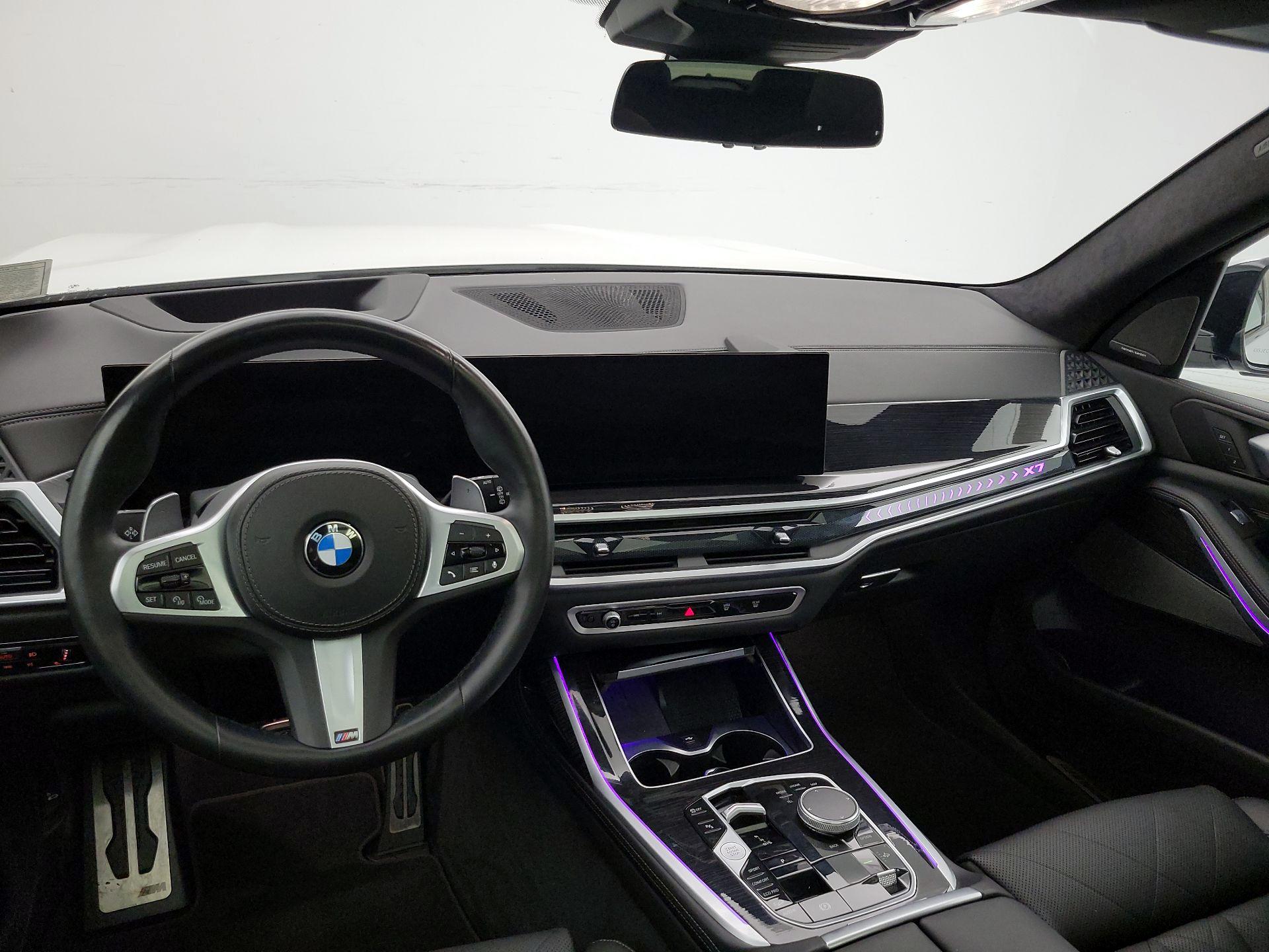 Thumbnail: 2023 BMW X7 - 9