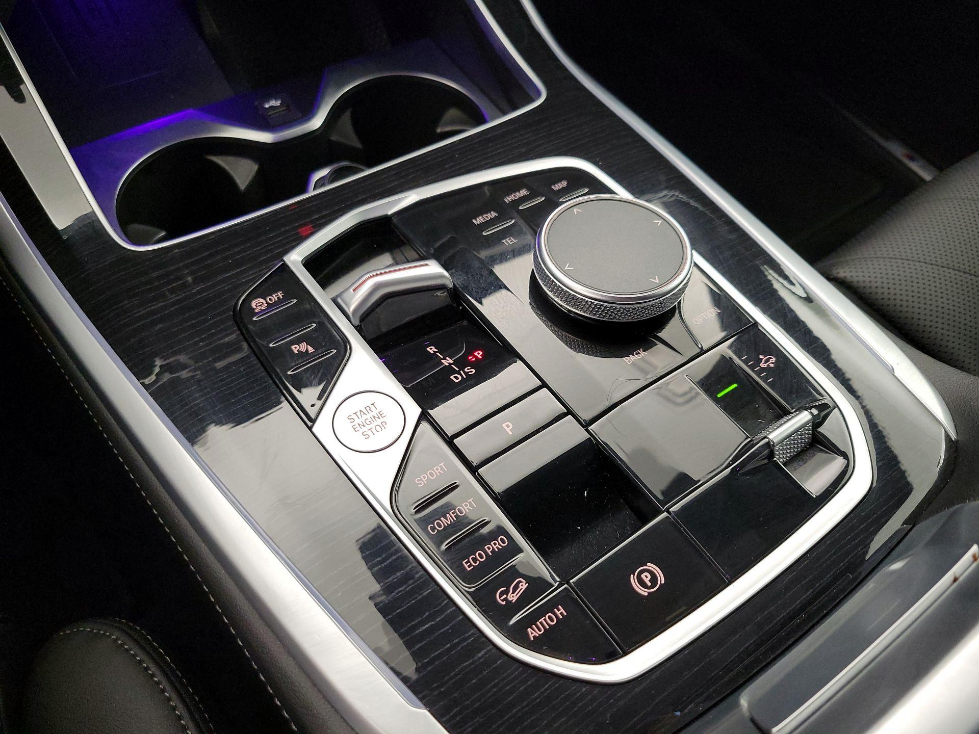 Thumbnail: 2023 BMW X7 - 18