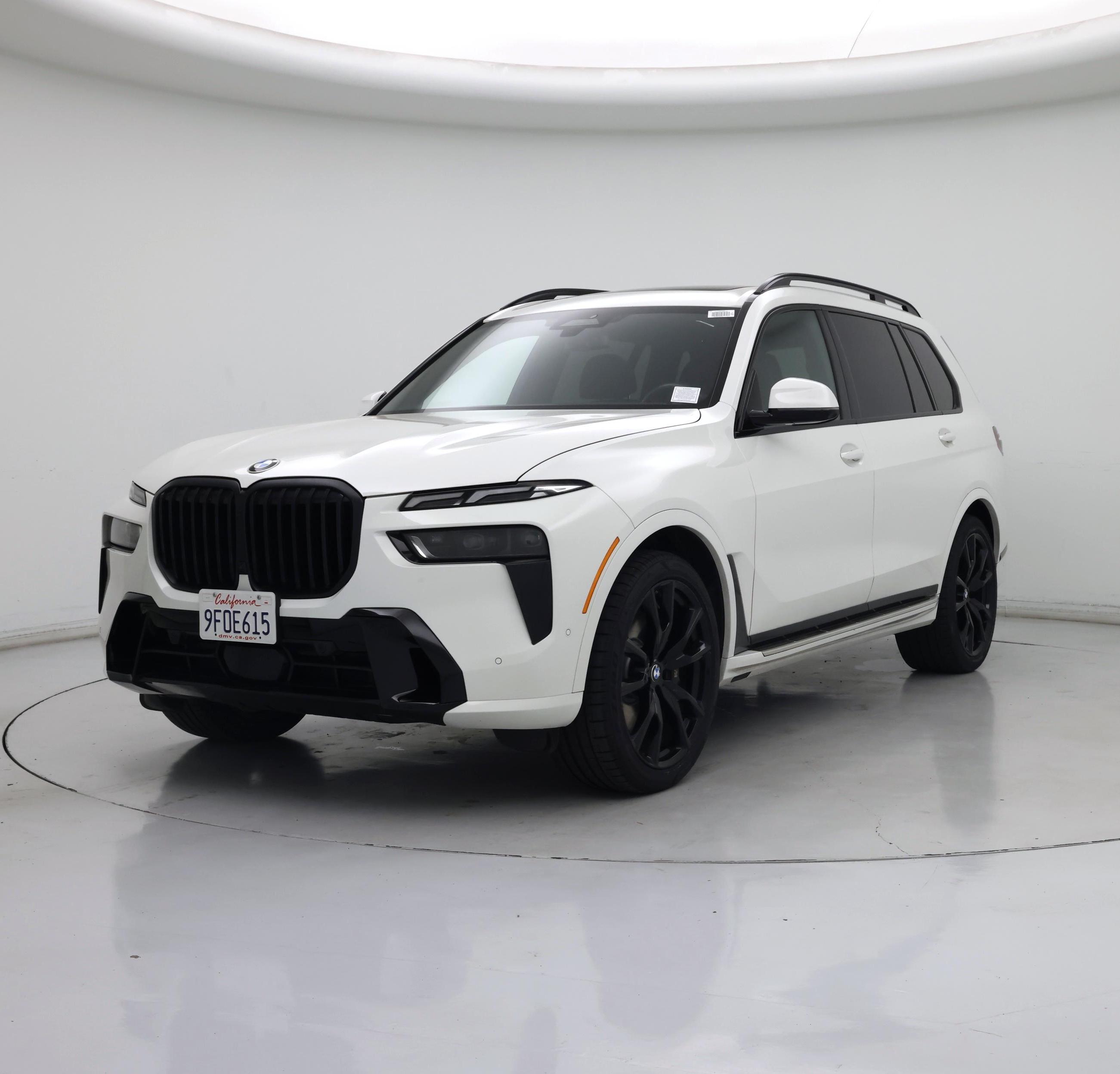 Thumbnail: 2023 BMW X7 - 4