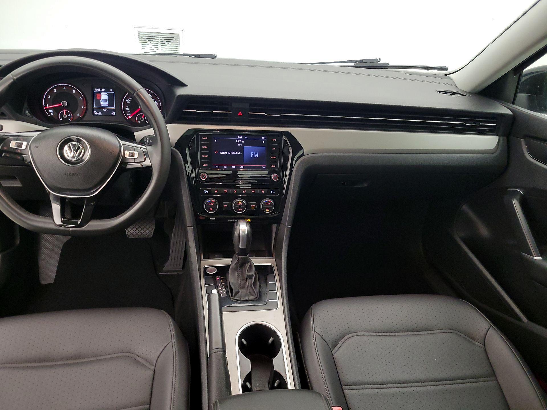 Thumbnail: 2021 Volkswagen Passat - 9