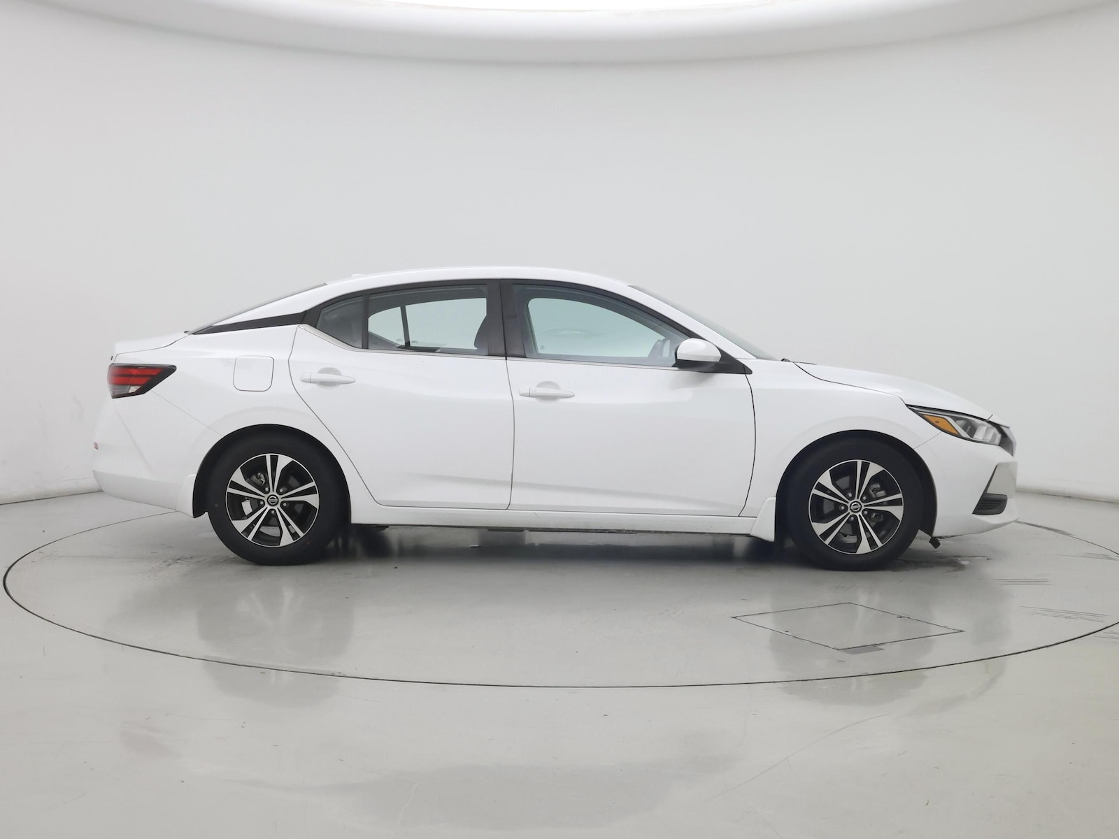 2021 Nissan Sentra SV - Photo 8