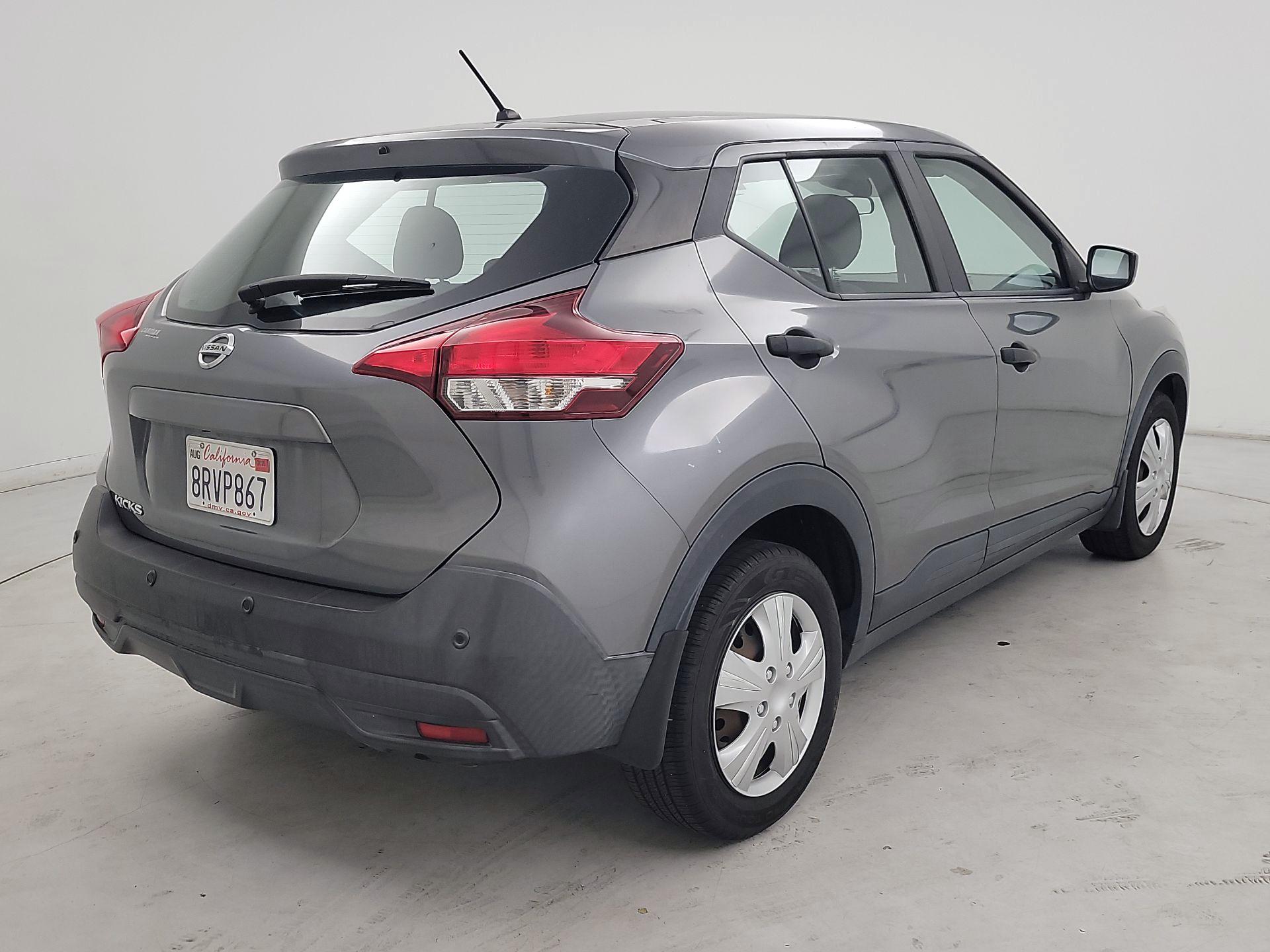 Thumbnail: 2020 Nissan Kicks - 5