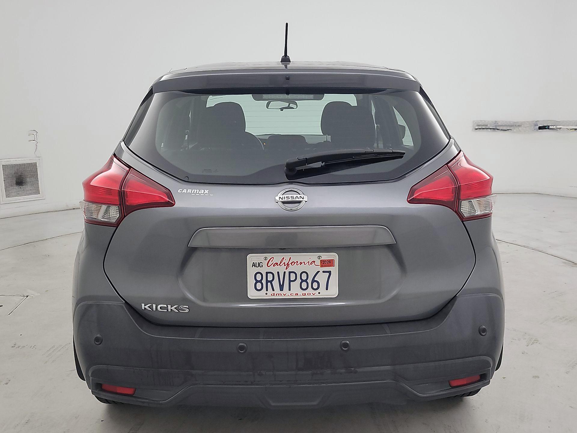 Thumbnail: 2020 Nissan Kicks - 6