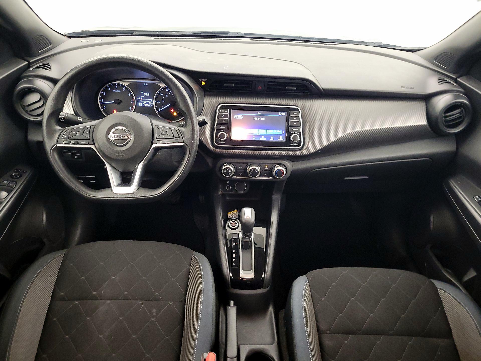 Thumbnail: 2020 Nissan Kicks - 8