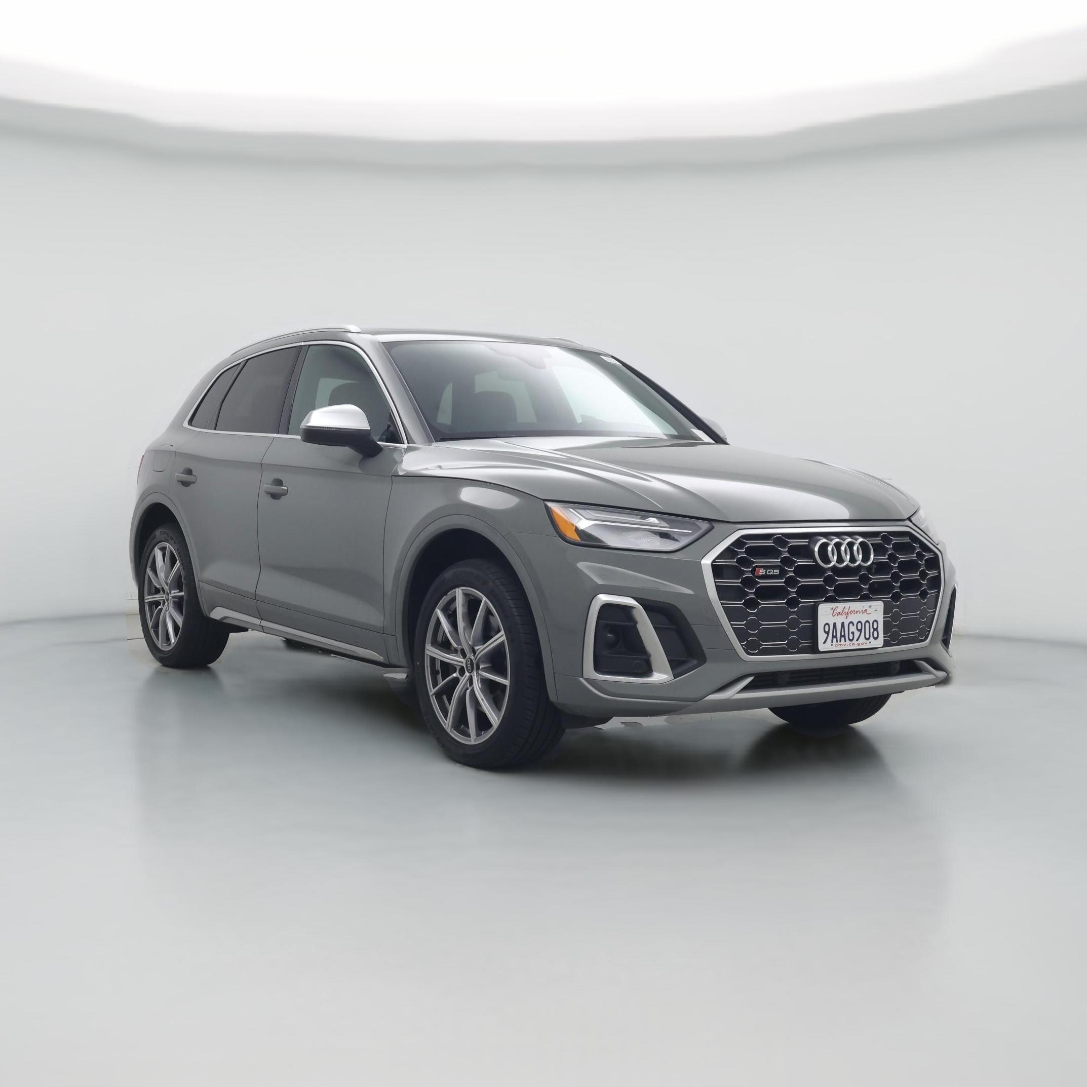 Thumbnail: 2022 Audi SQ5 - 1