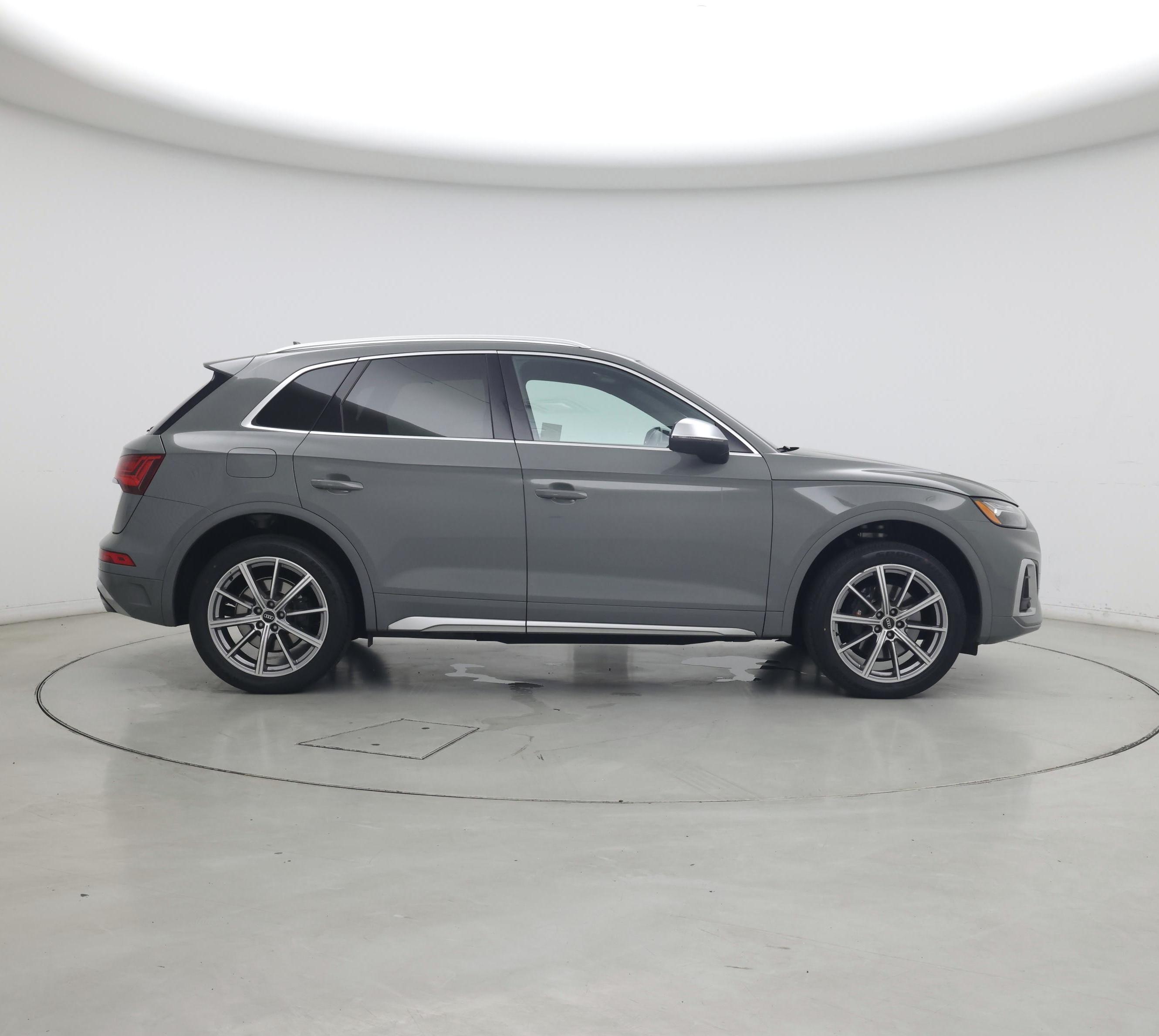 Thumbnail: 2022 Audi SQ5 - 7