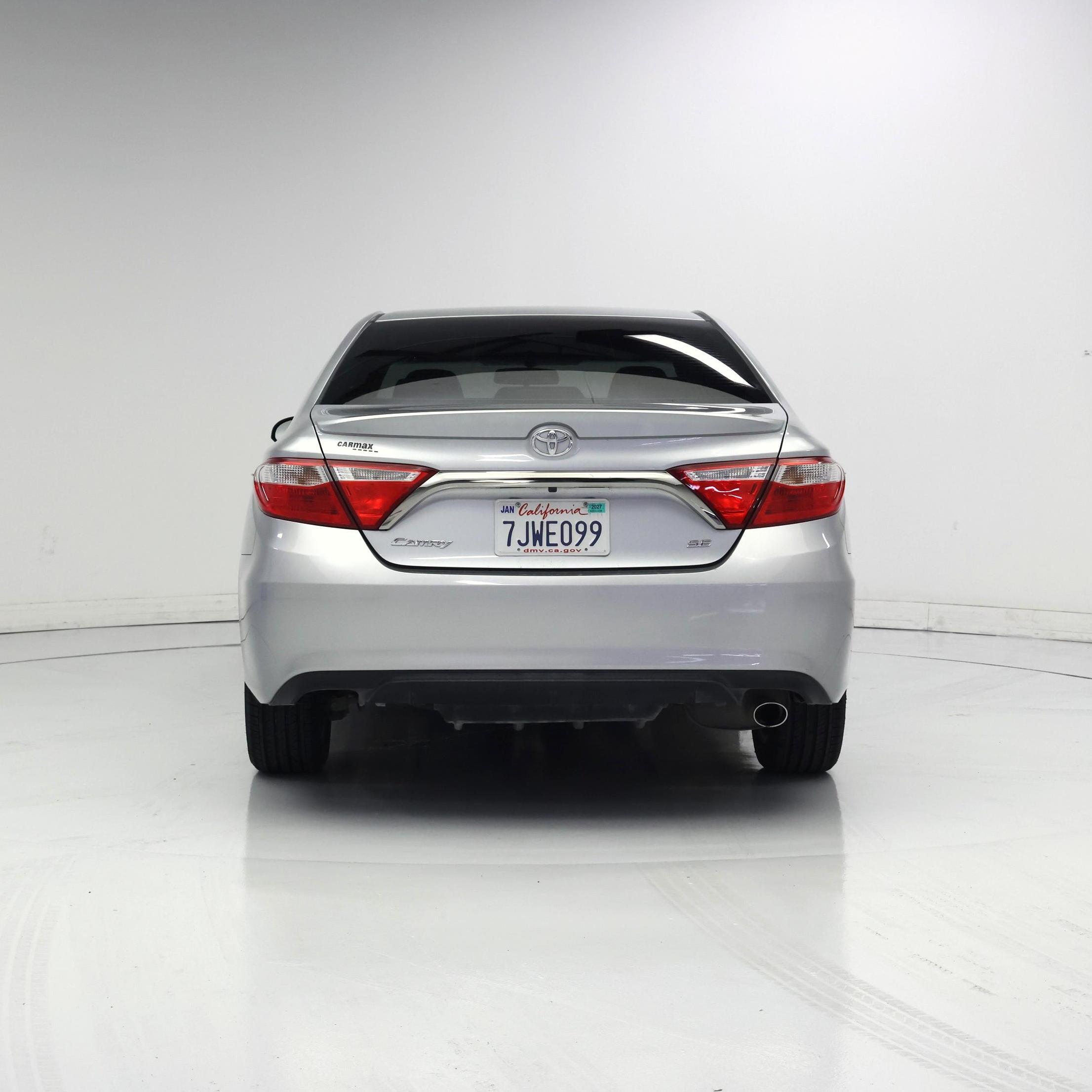 Thumbnail: 2015 Toyota Camry - 6