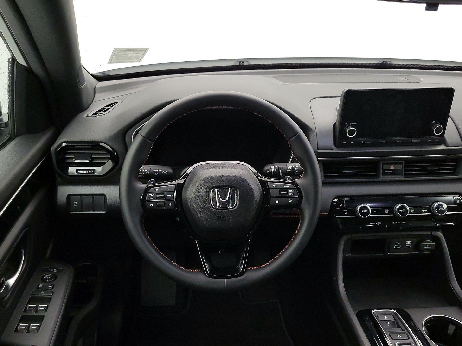Thumbnail: 2025 Honda Pilot - 10