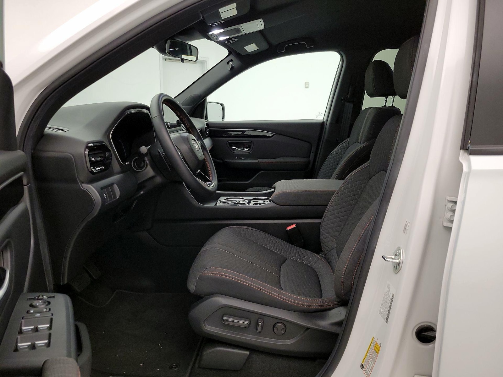 2025 Honda Pilot Sport - Photo 12