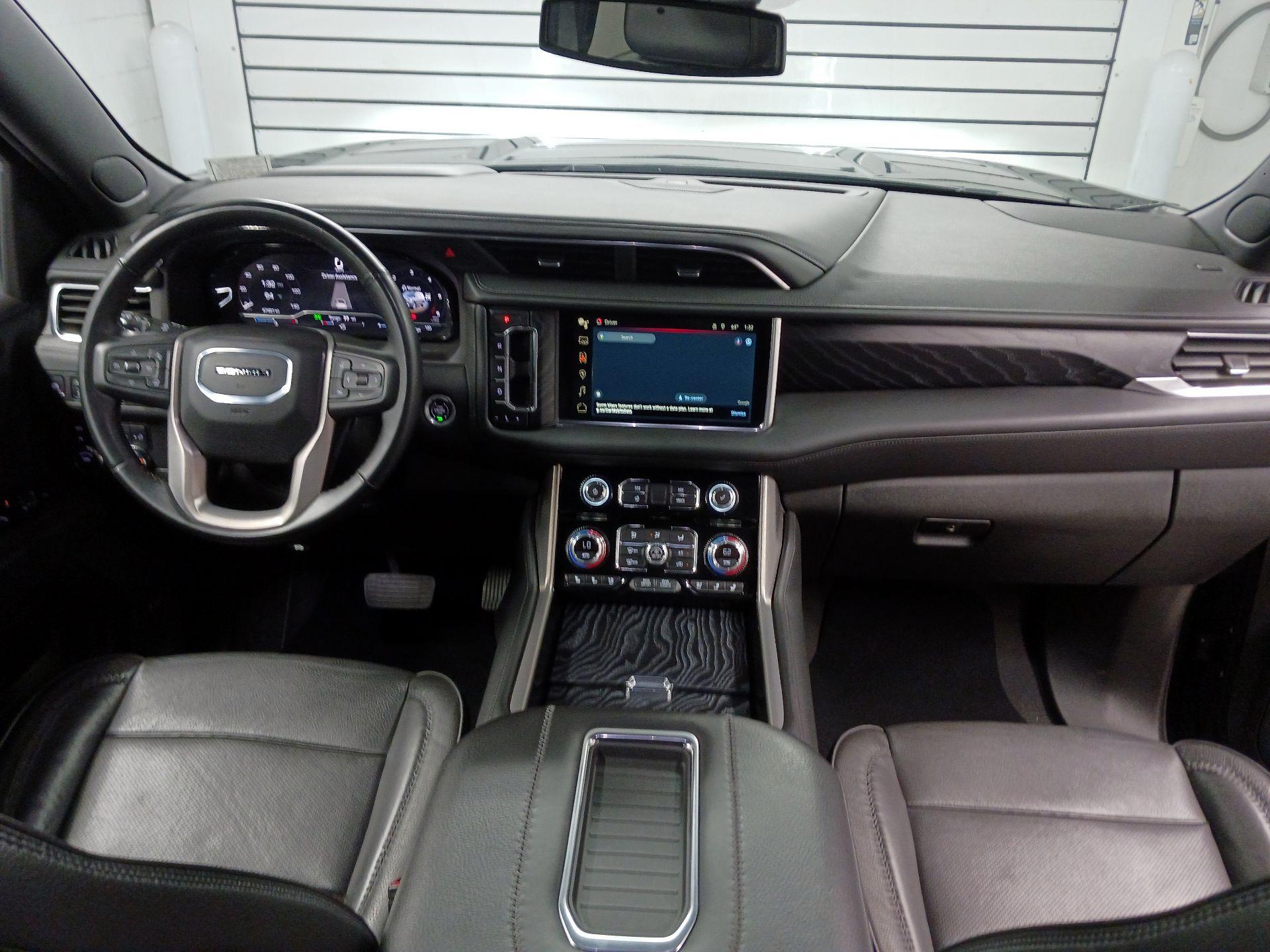 Thumbnail: 2024 GMC Yukon XL - 9