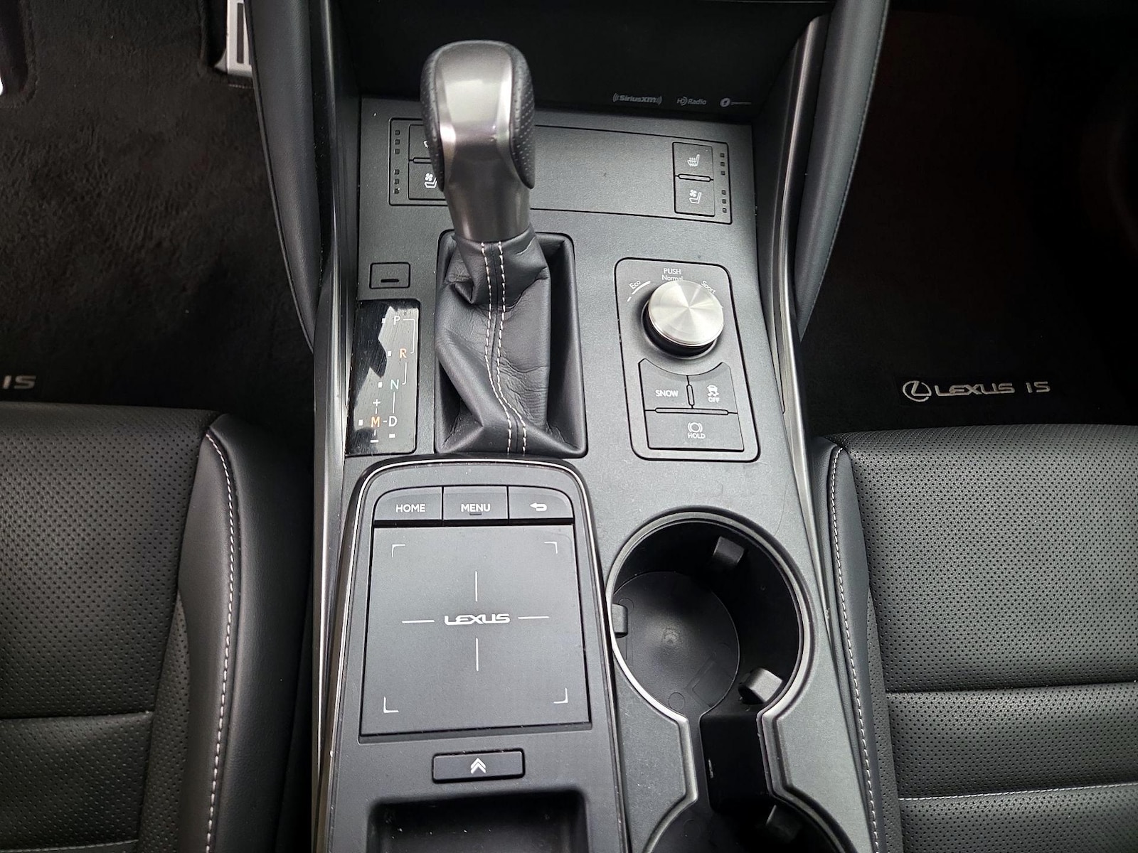 2025 Lexus IS 350 F SPORT - Photo 18