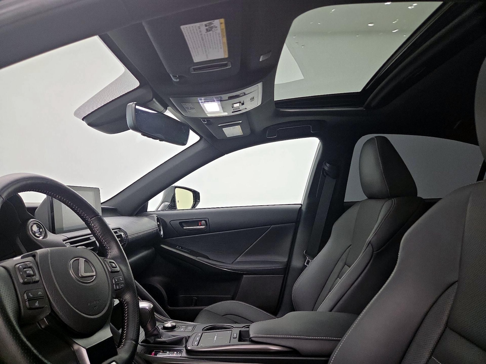 2025 Lexus IS 350 F SPORT - Photo 20