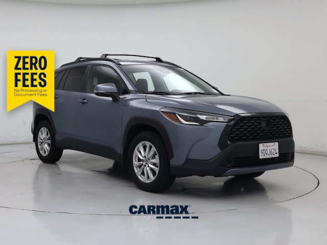 Gray 2022 Toyota Corolla Cross LE FWD SUV / Crossover Front-Wheel Drive Automatic