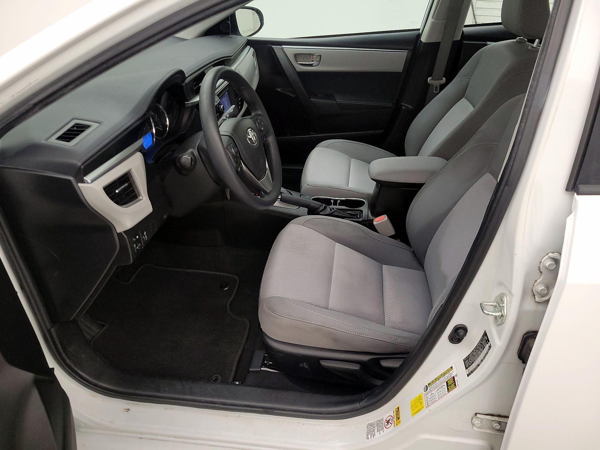 Thumbnail: 2015 Toyota Corolla - 11