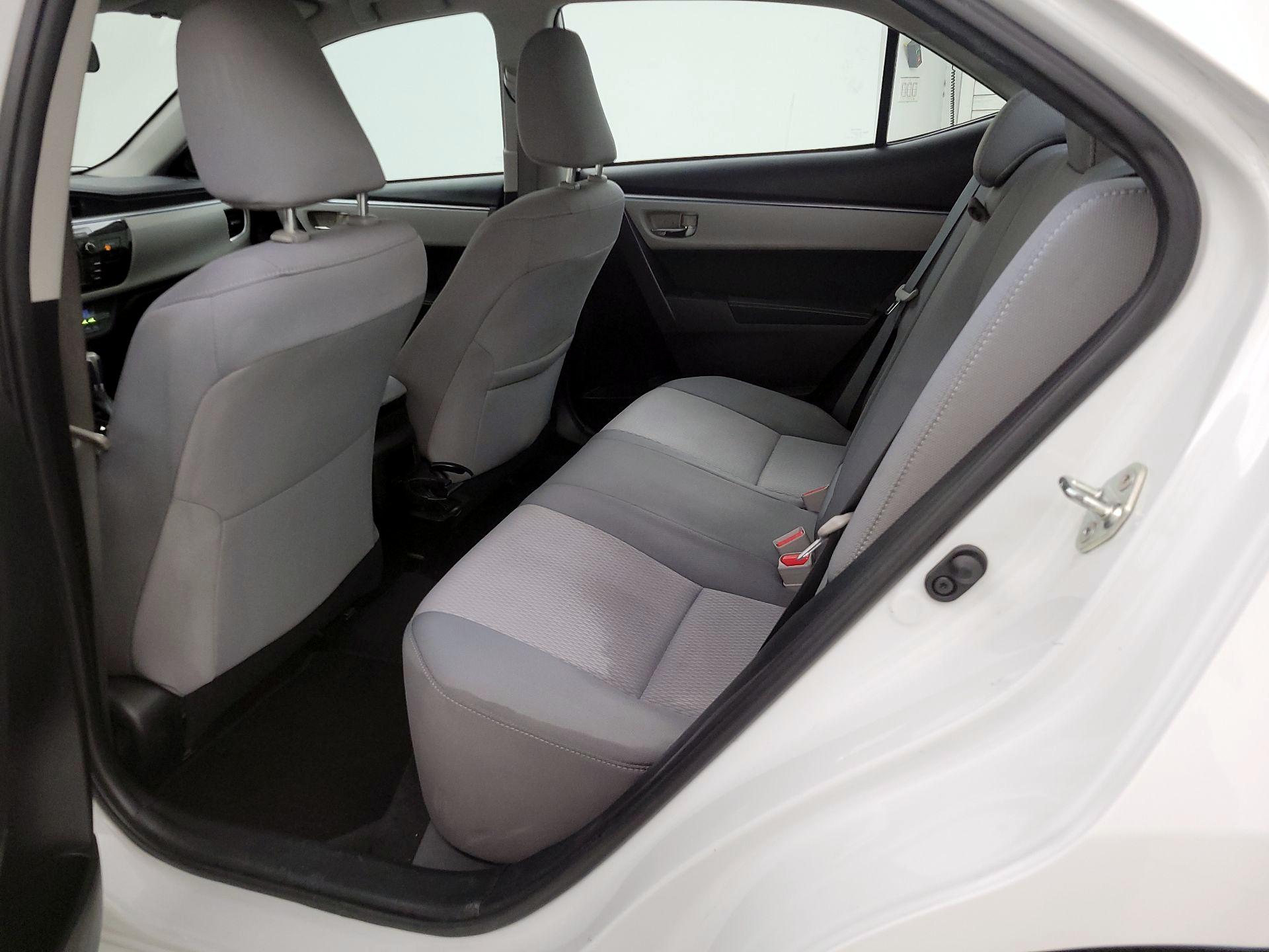 Thumbnail: 2015 Toyota Corolla - 19