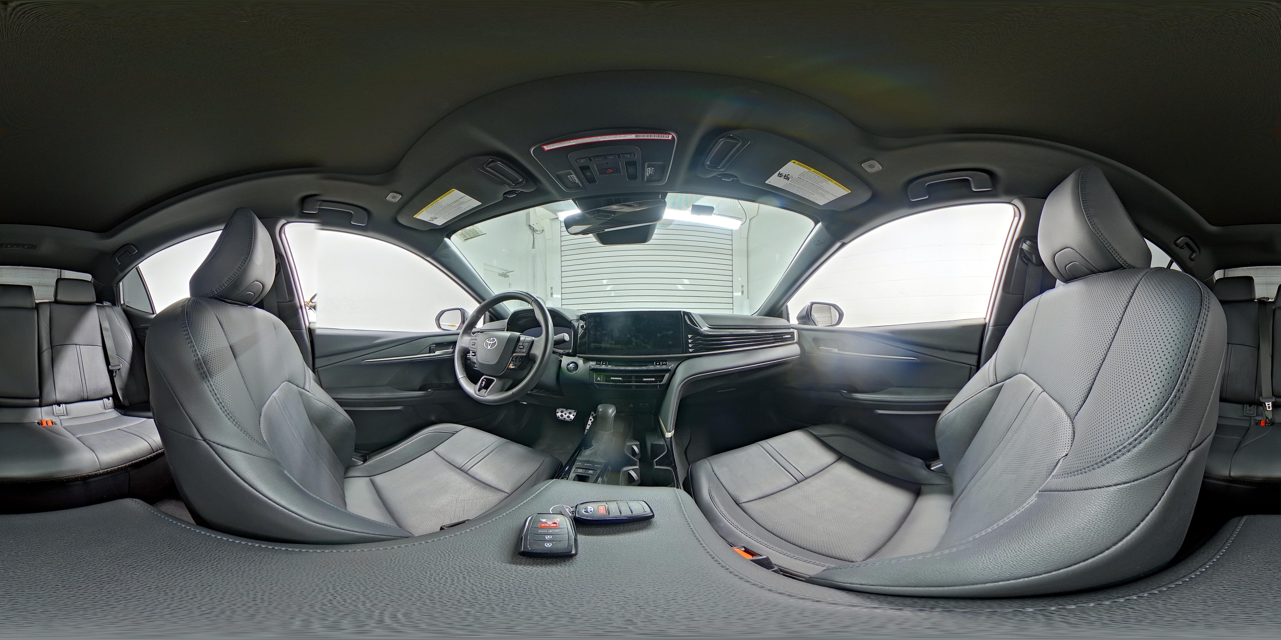 2025 Toyota Camry XSE - Photo 25