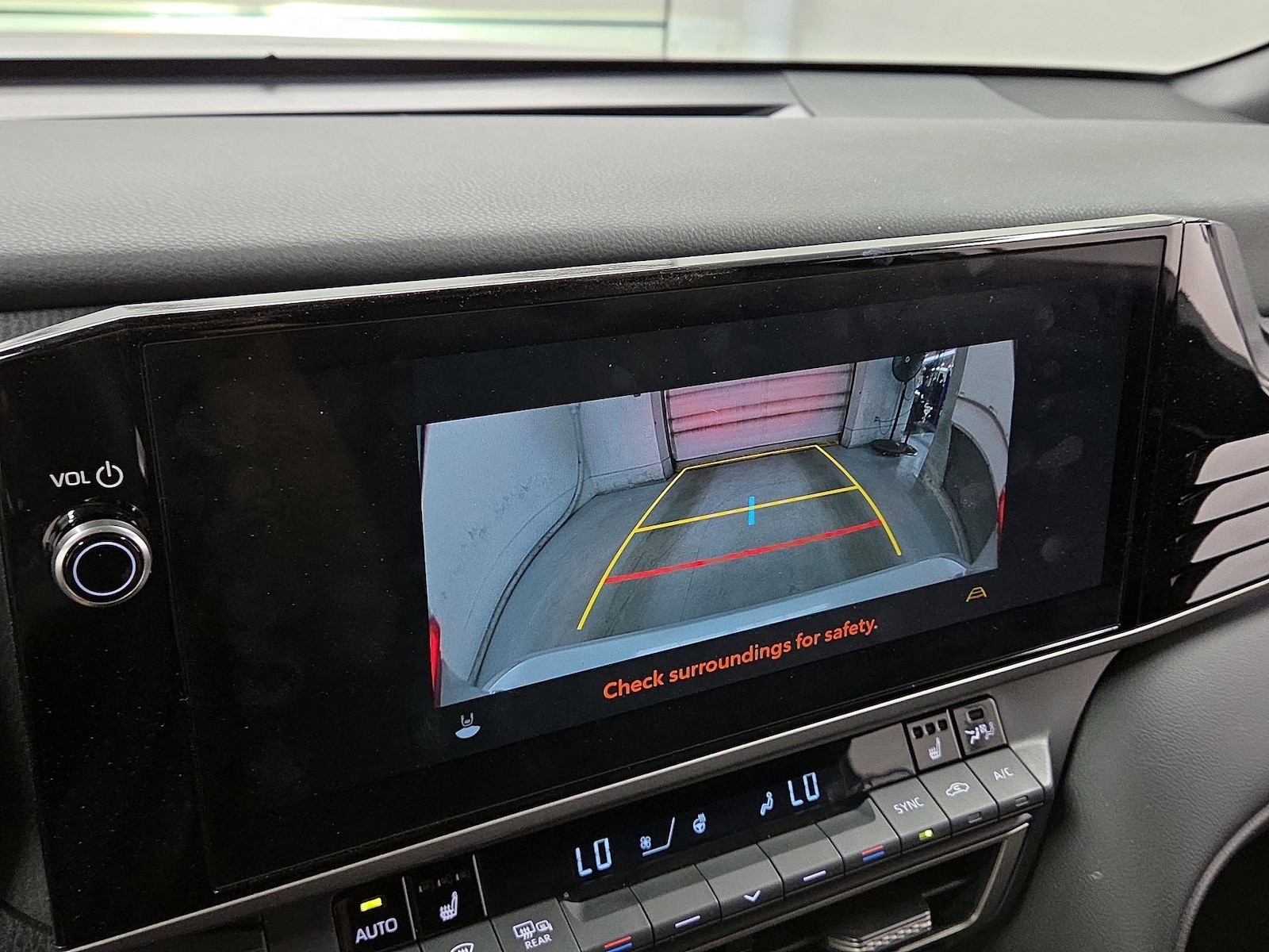 2025 Toyota Camry XSE - Photo 15