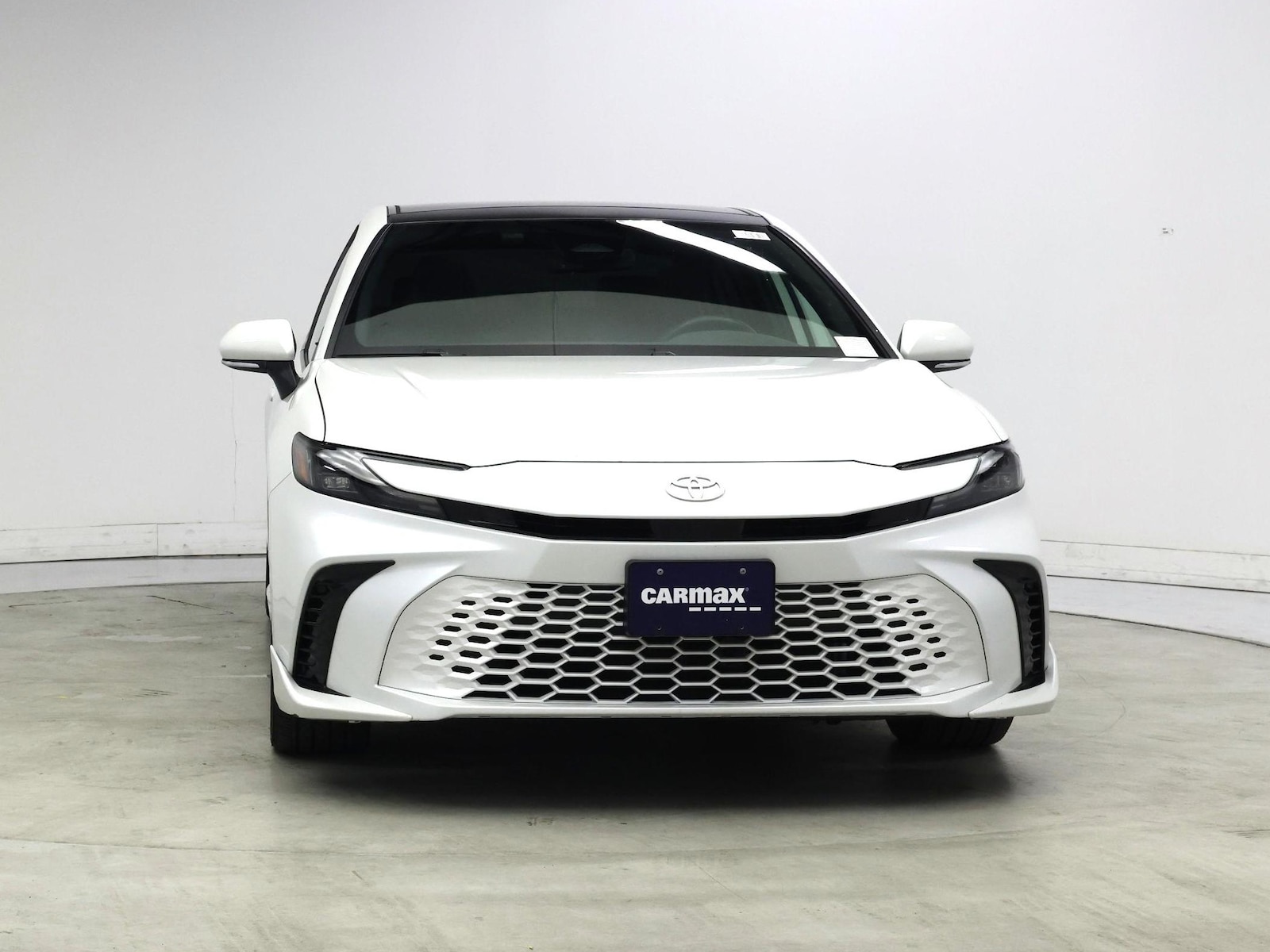2025 Toyota Camry XSE - Photo 6