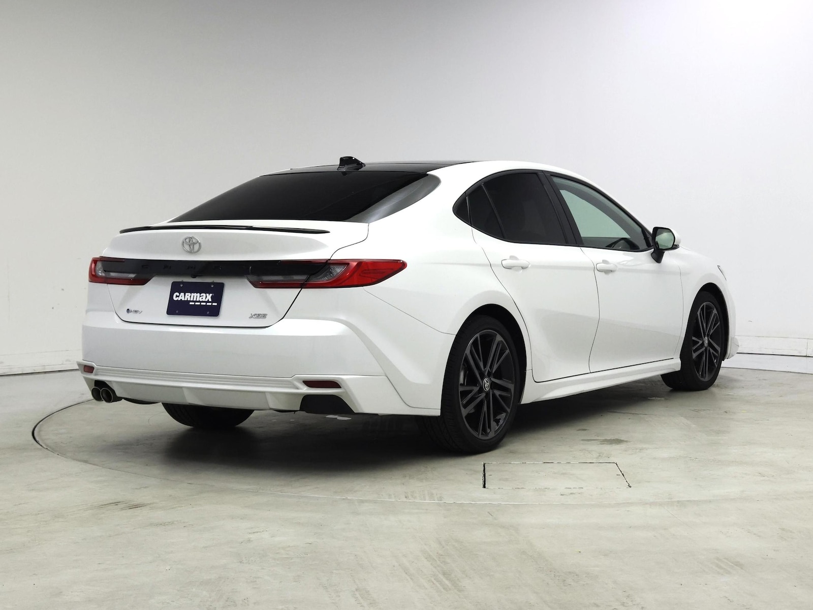 2025 Toyota Camry XSE - Photo 9