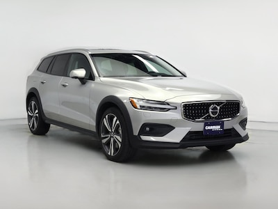 2025 Volvo V60 Cross Country B5 Plus