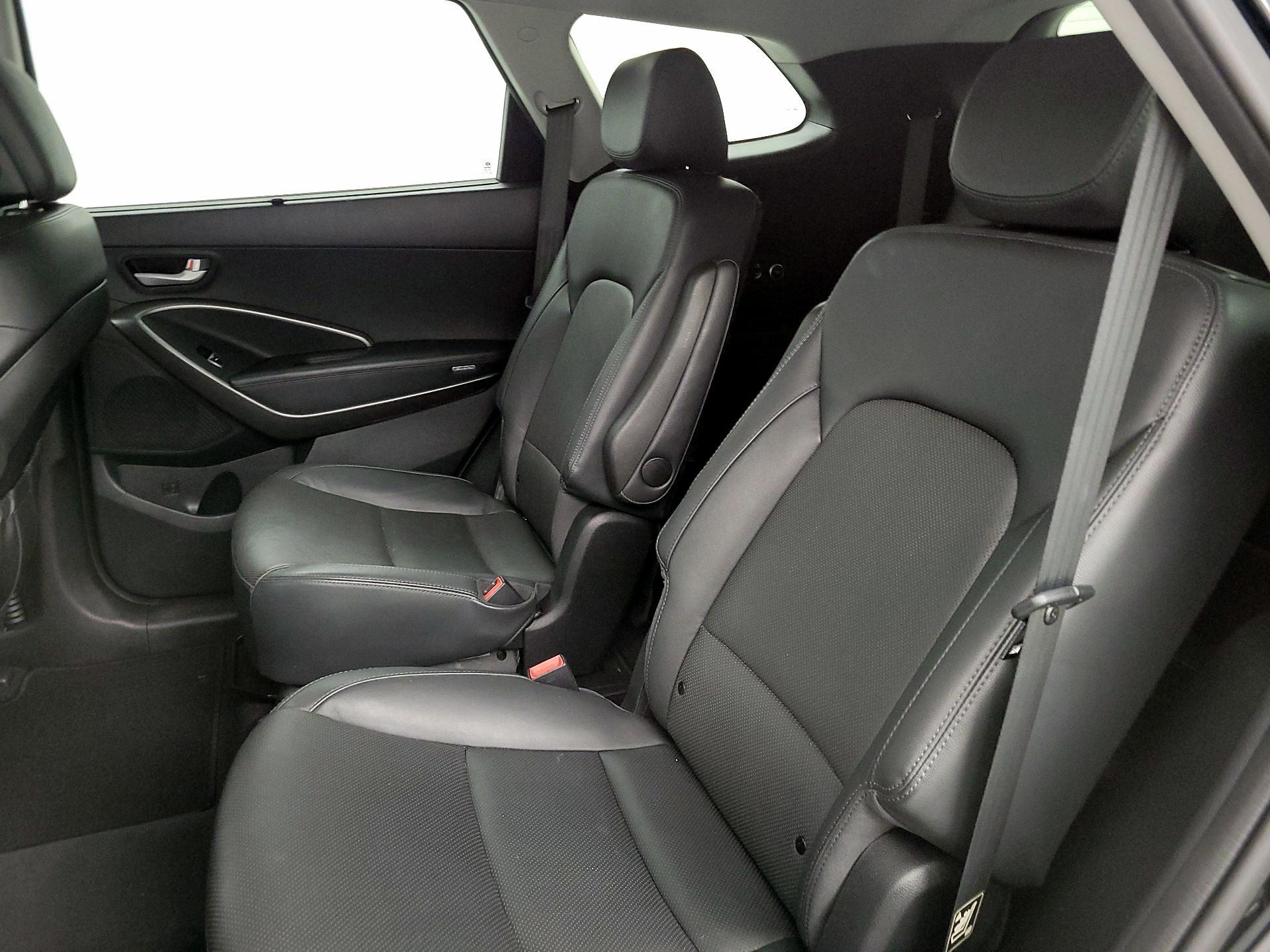 Thumbnail: 2015 Hyundai Santa Fe - 19