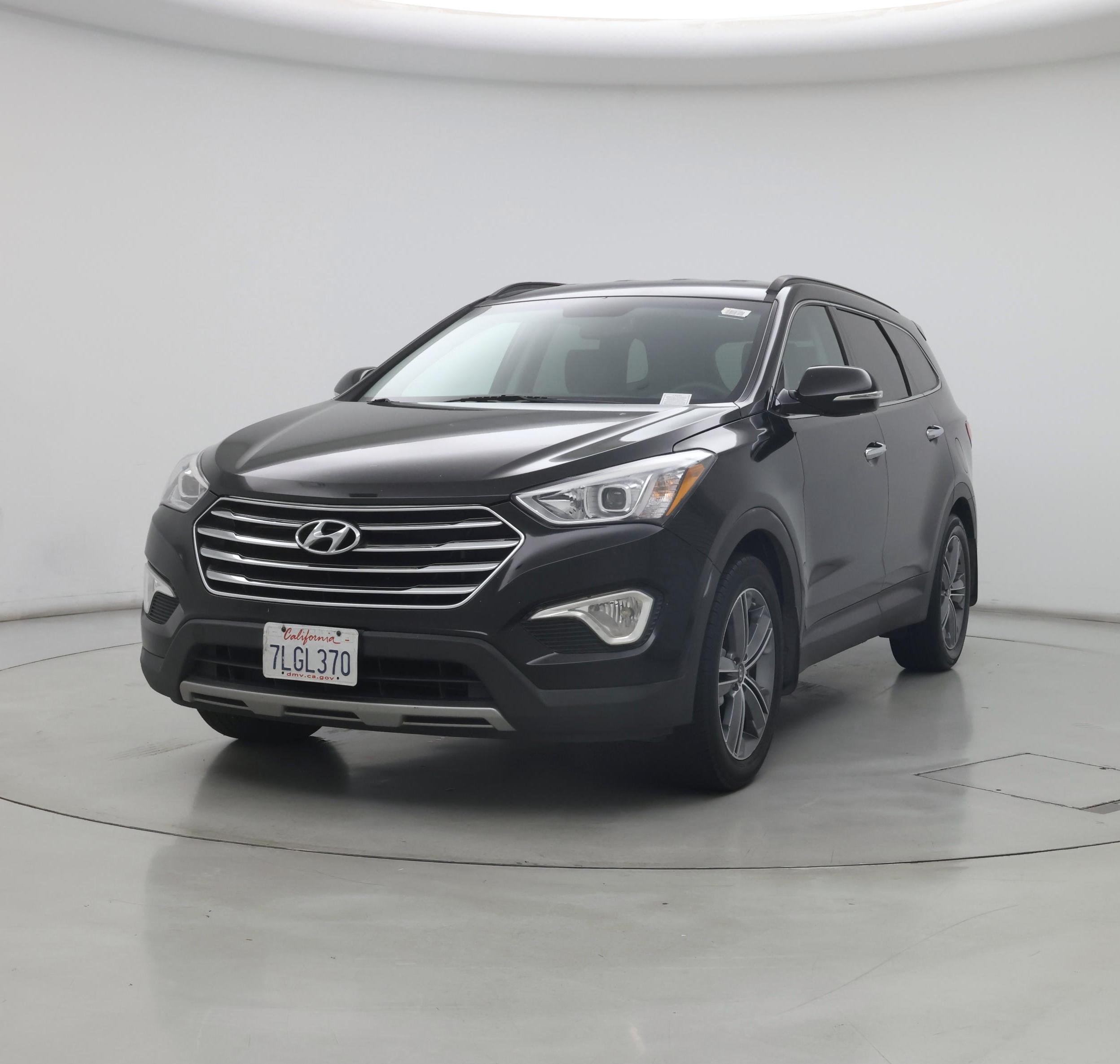 Thumbnail: 2015 Hyundai Santa Fe - 4