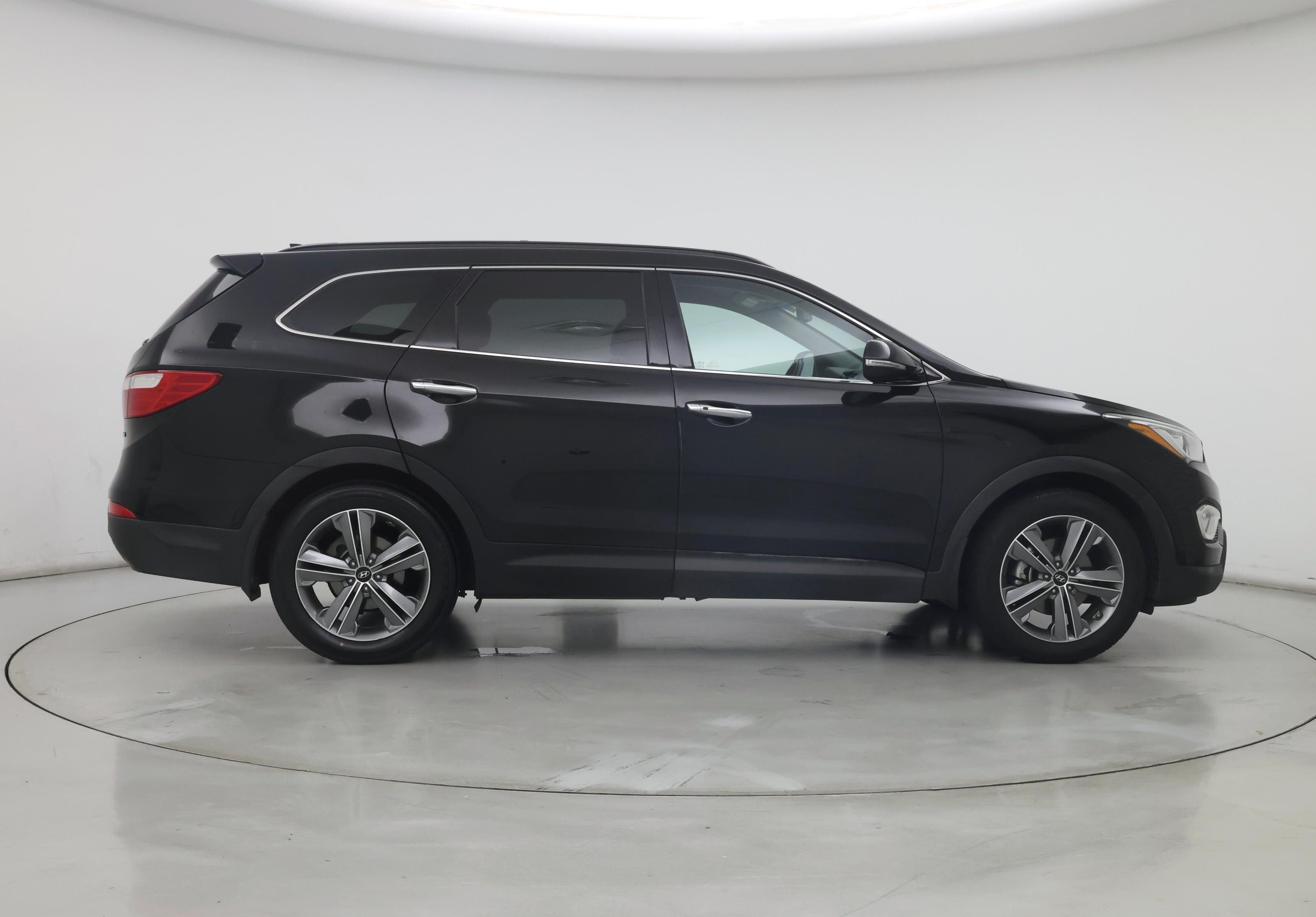 Thumbnail: 2015 Hyundai Santa Fe - 7