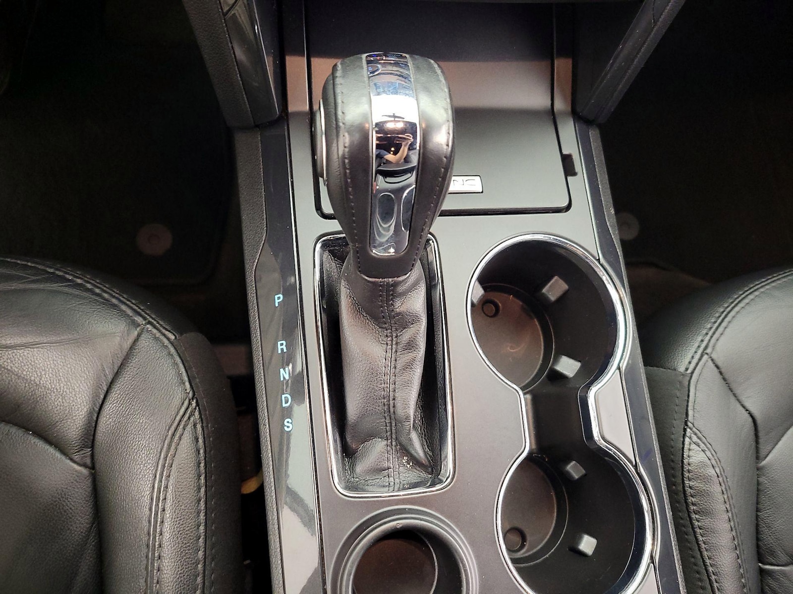 2018 Ford Explorer XLT - Photo 19