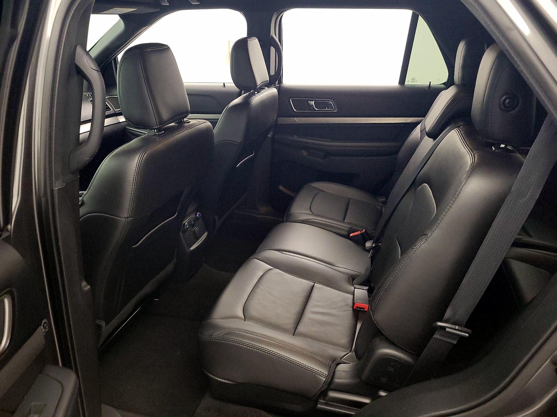 Thumbnail: 2018 Ford Explorer - 20