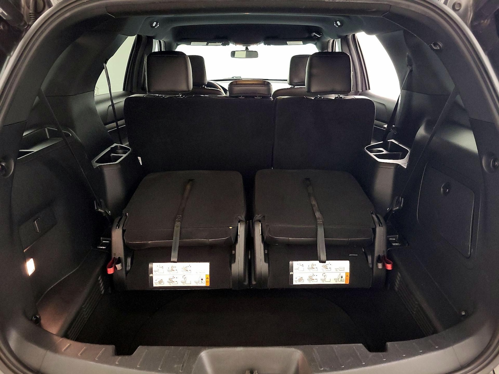 2018 Ford Explorer XLT - Photo 24