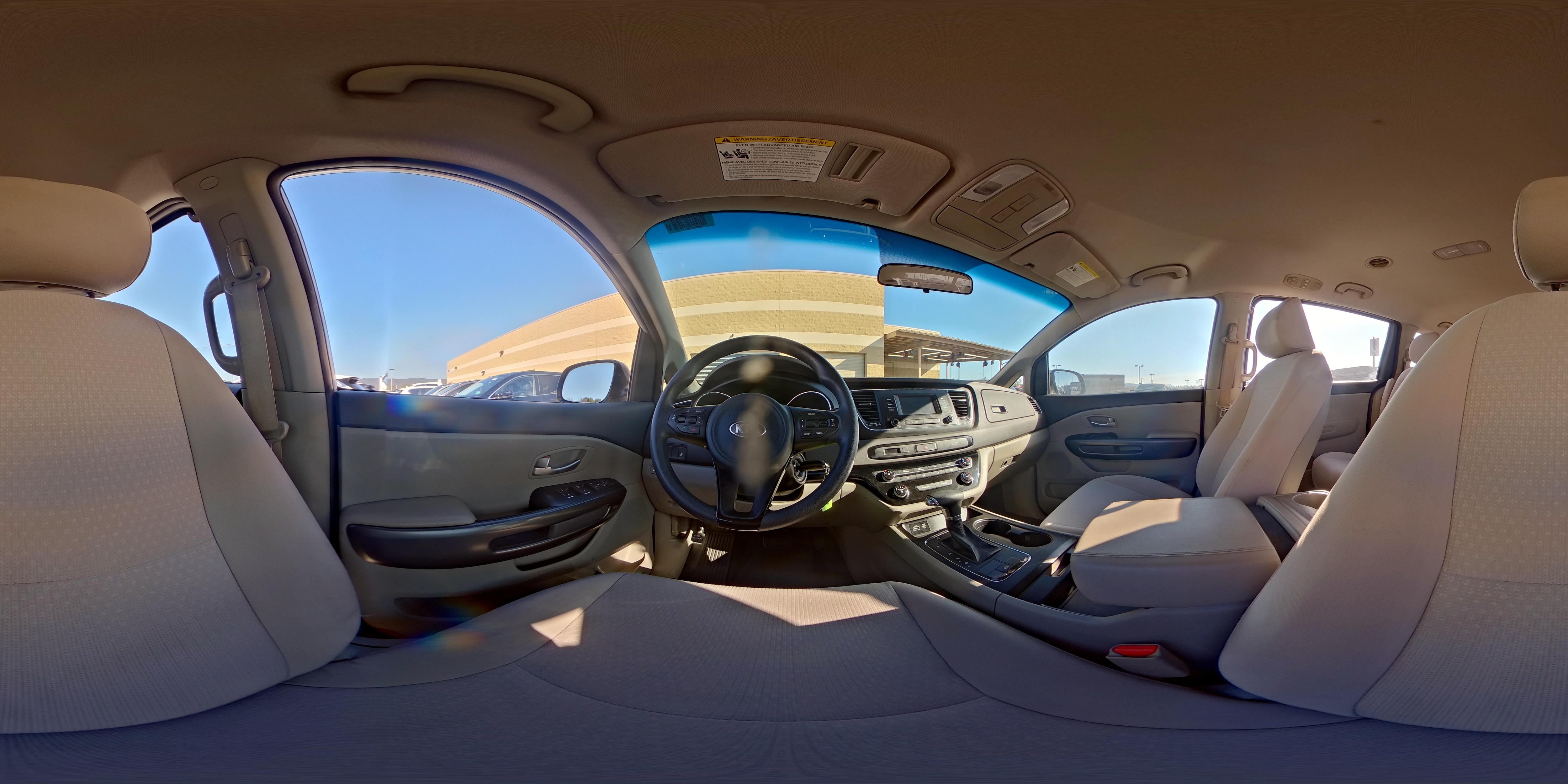 2018 Kia Sedona L - Photo 26