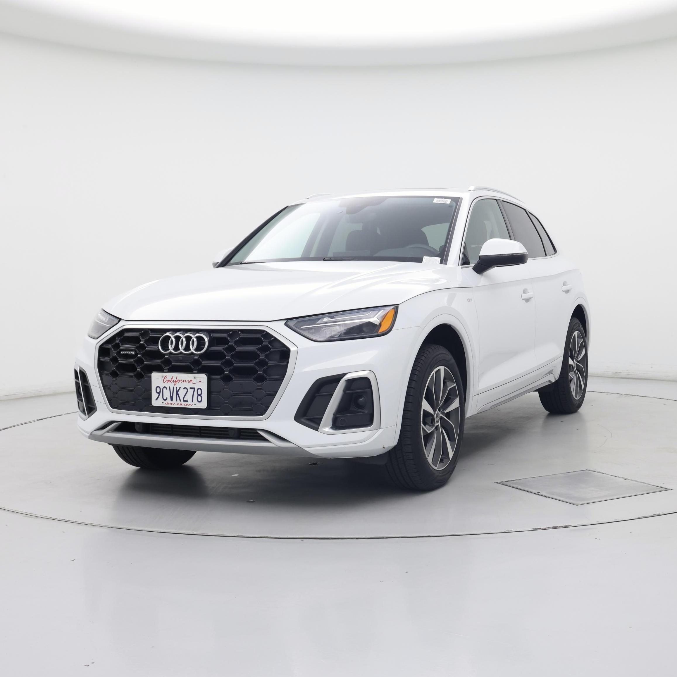 Thumbnail: 2023 Audi Q5 - 4