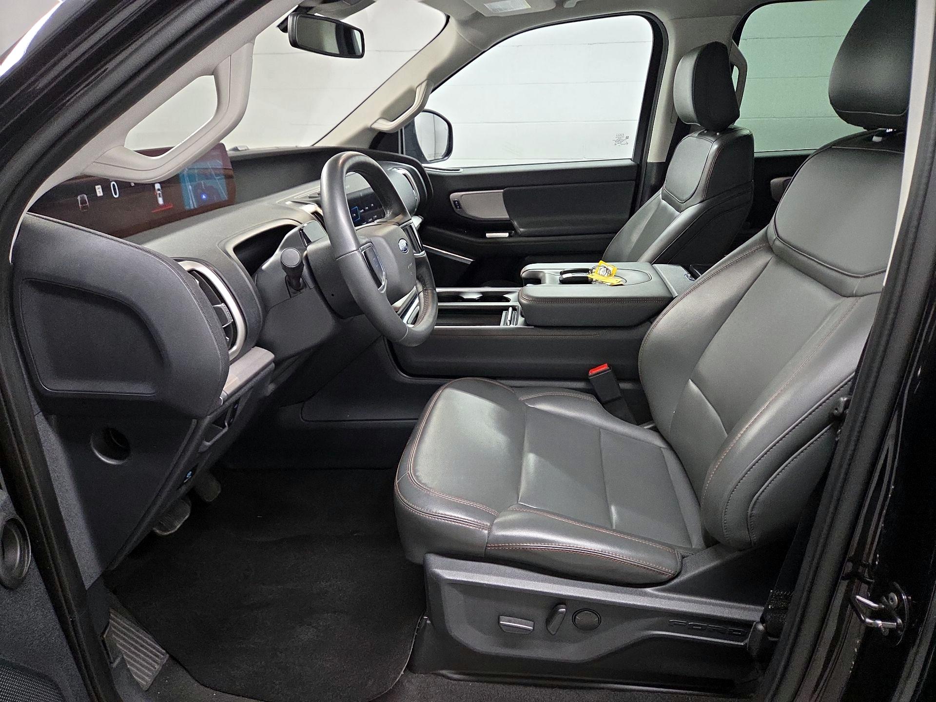 Thumbnail: 2025 Ford Expedition - 11