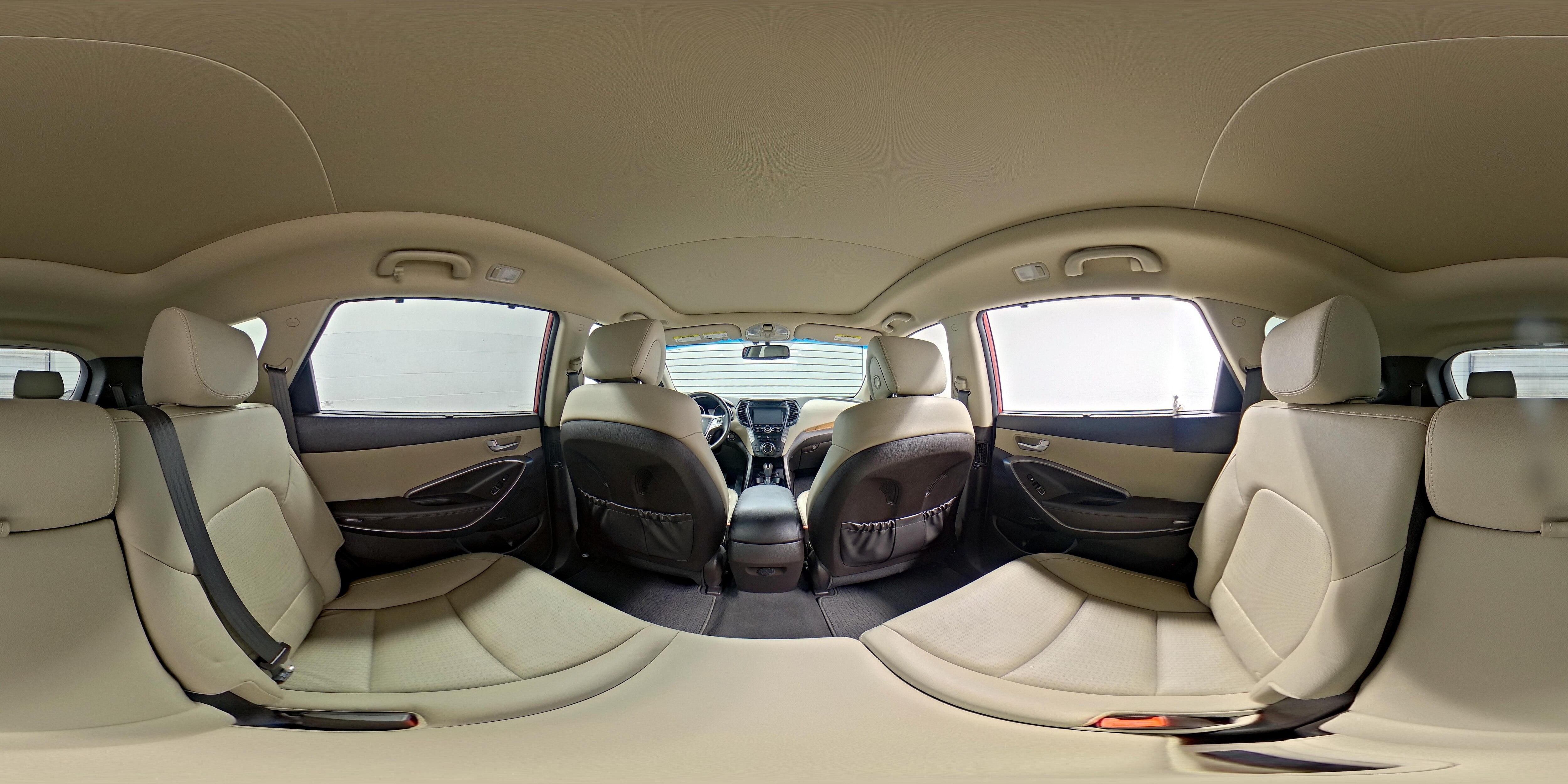 2014 Hyundai Santa Fe Limited - Photo 29
