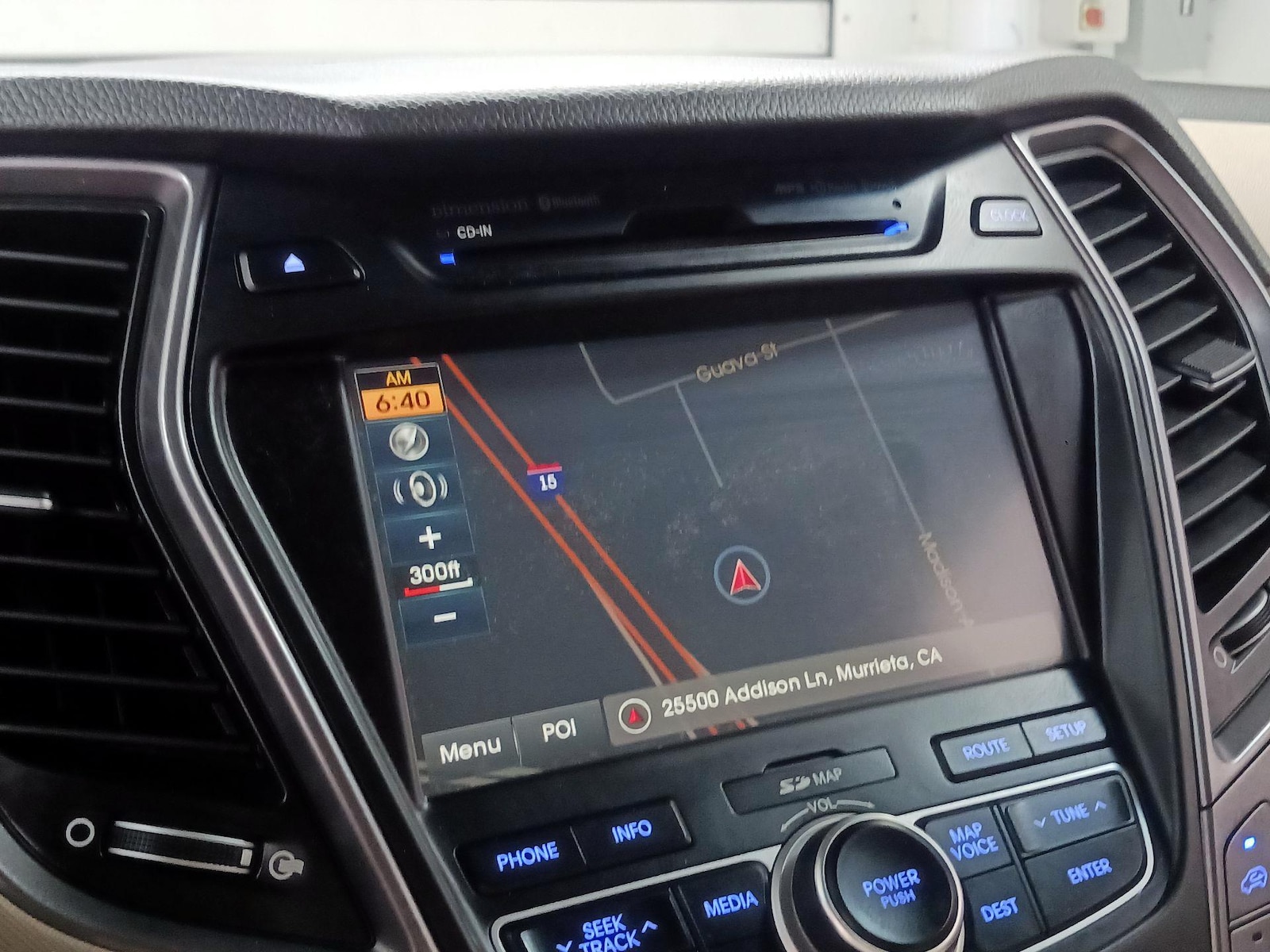 2014 Hyundai Santa Fe Limited - Photo 15