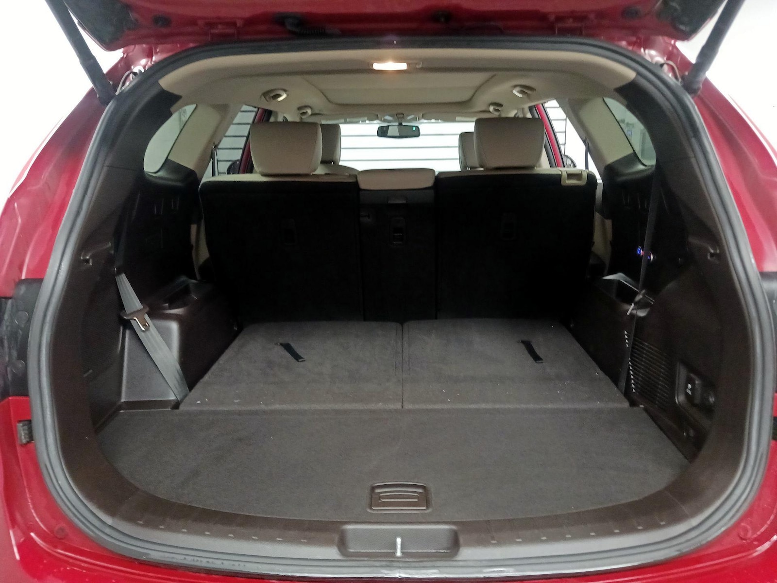 2014 Hyundai Santa Fe Limited - Photo 25