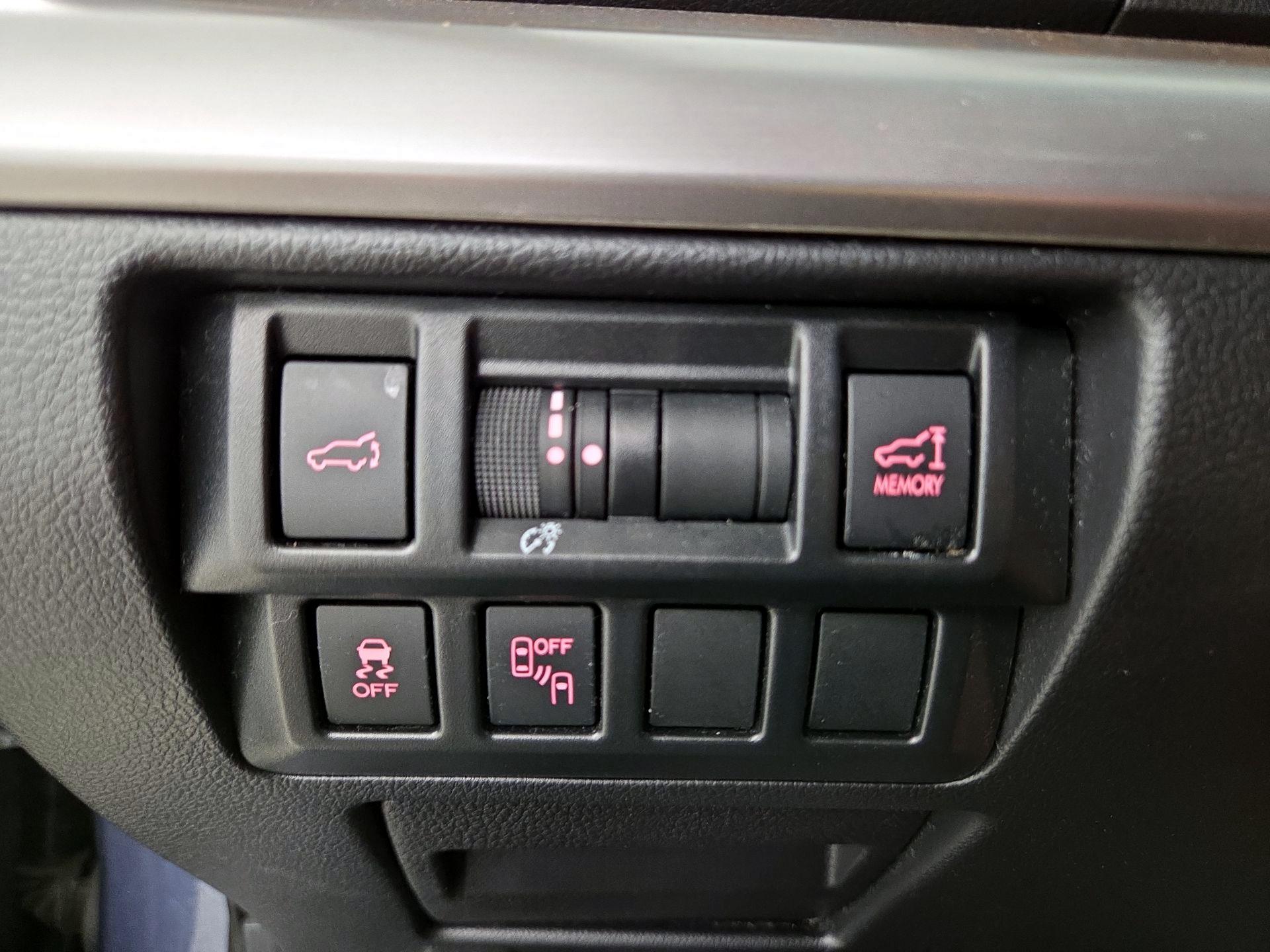 Thumbnail: 2017 Subaru Outback - 13
