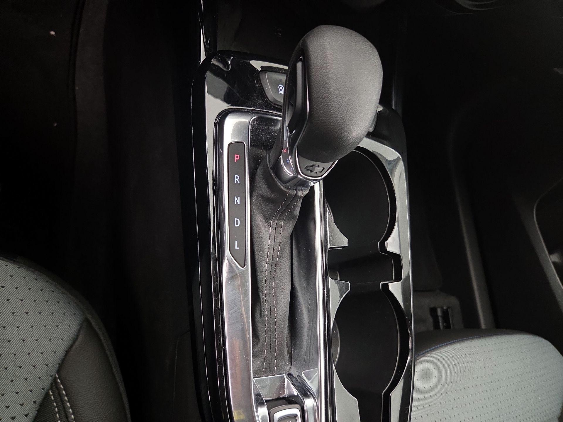 Thumbnail: 2025 Chevrolet Trax - 17