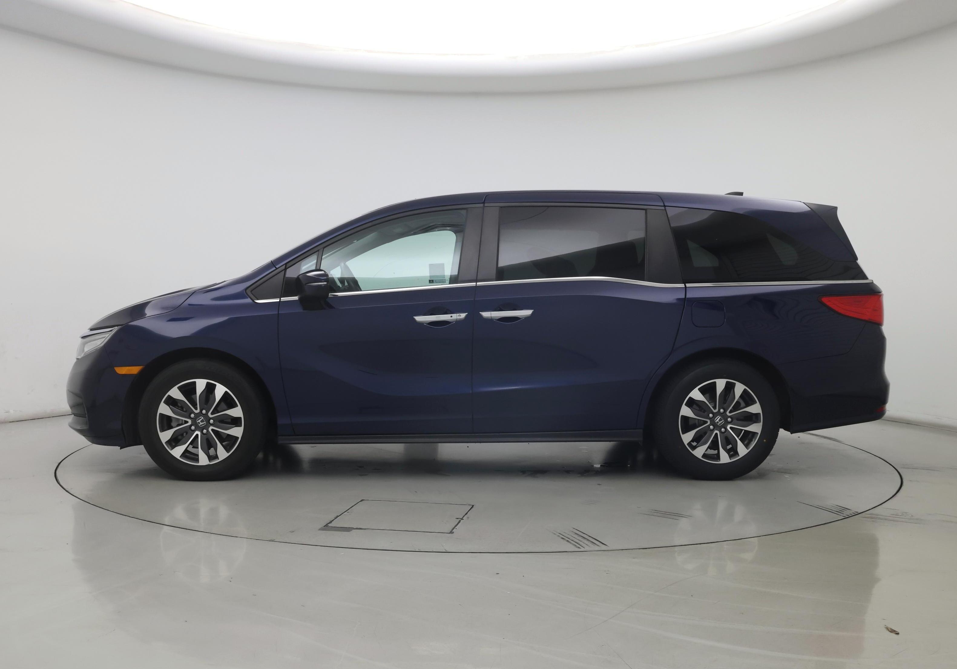 Thumbnail: 2024 Honda Odyssey - 3