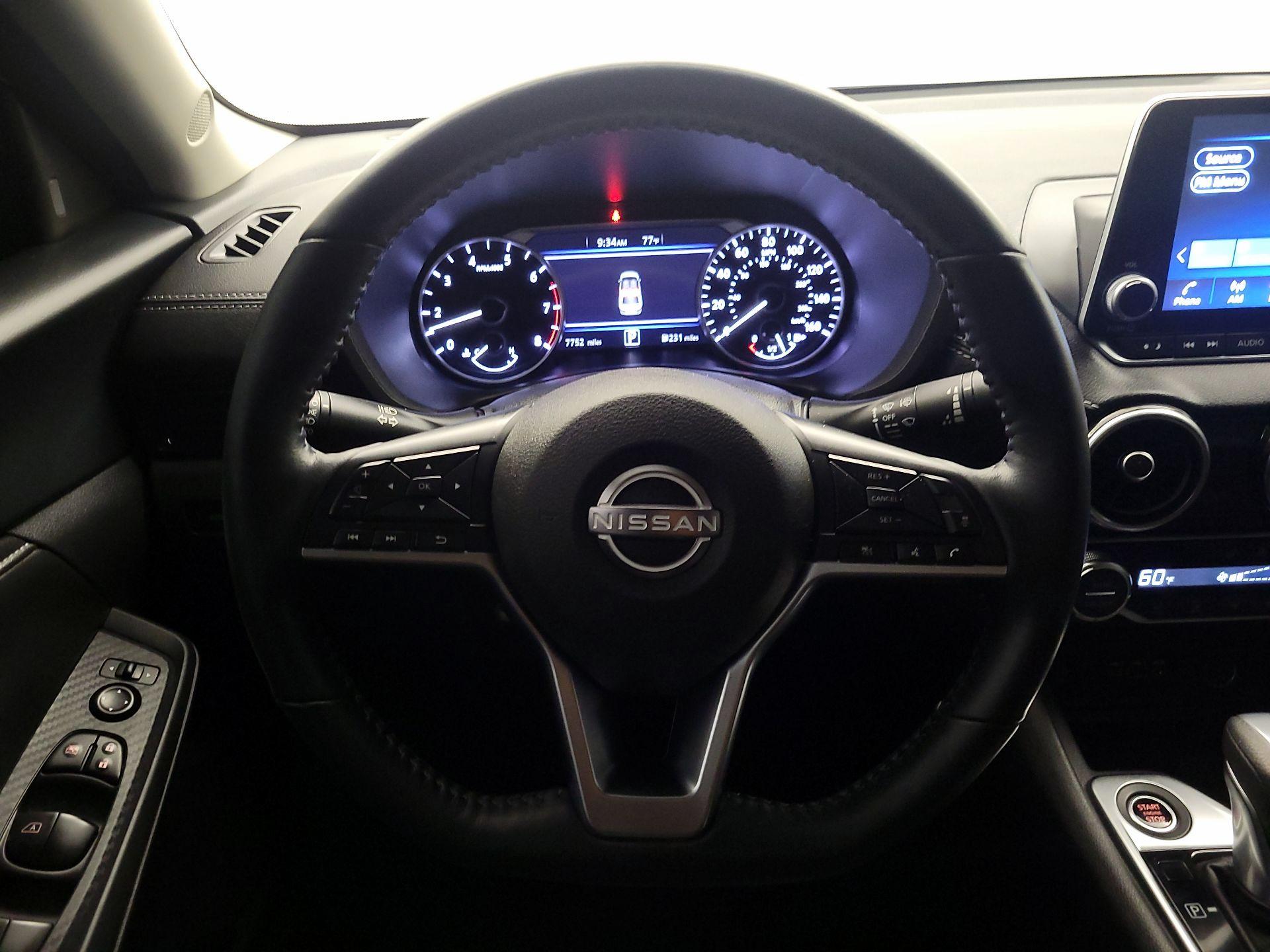 Thumbnail: 2025 Nissan Sentra - 10