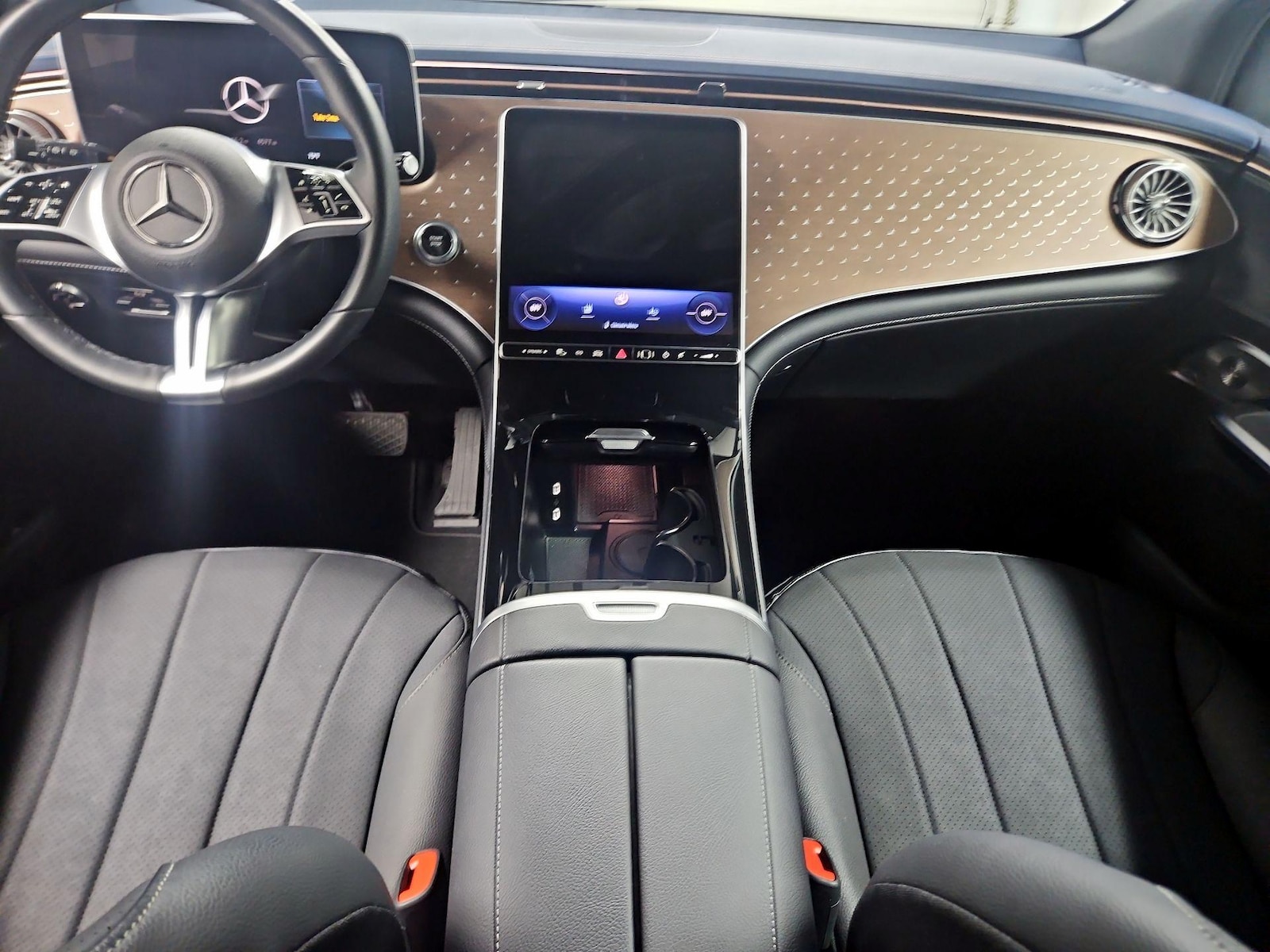 2025 Mercedes-Benz EQE SUV Base - Photo 10